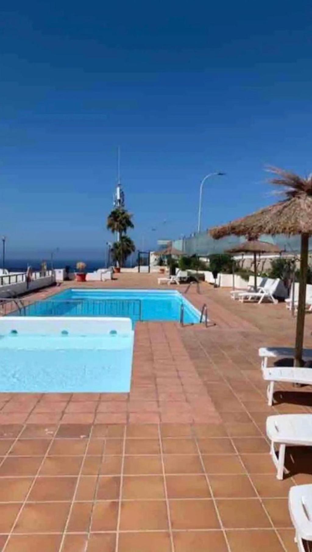 Superior One-Bedroom Apartment With Balcony photo 2