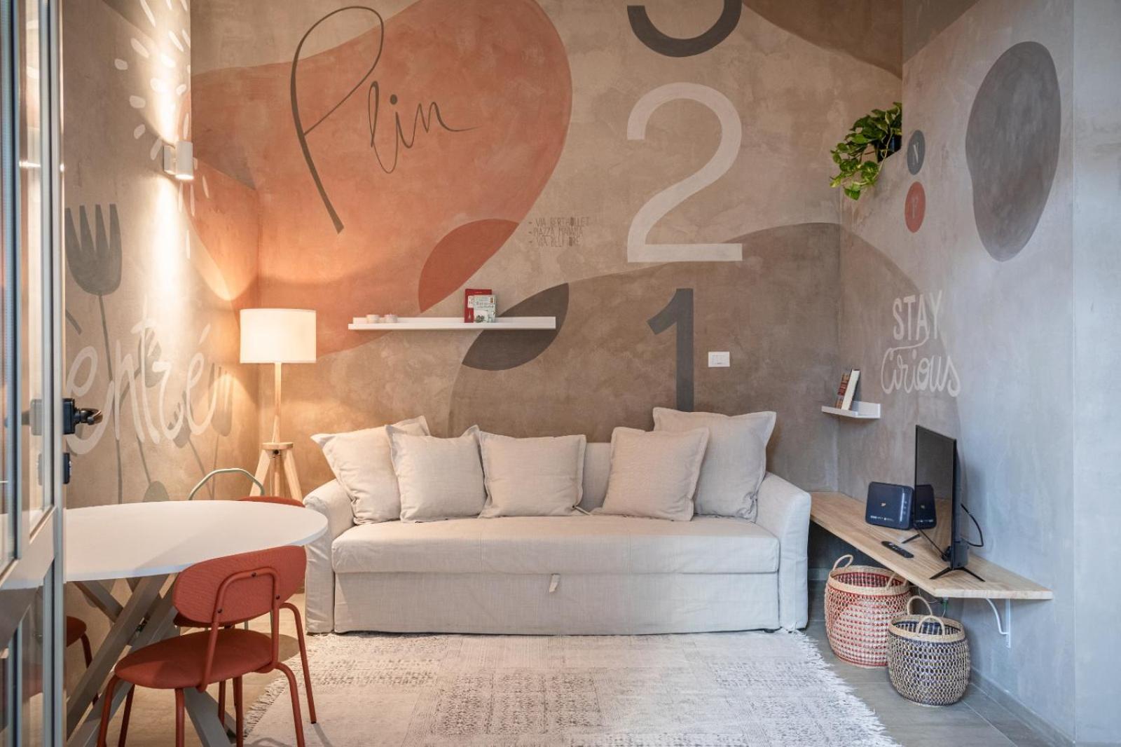 One-Bedroom Apartment