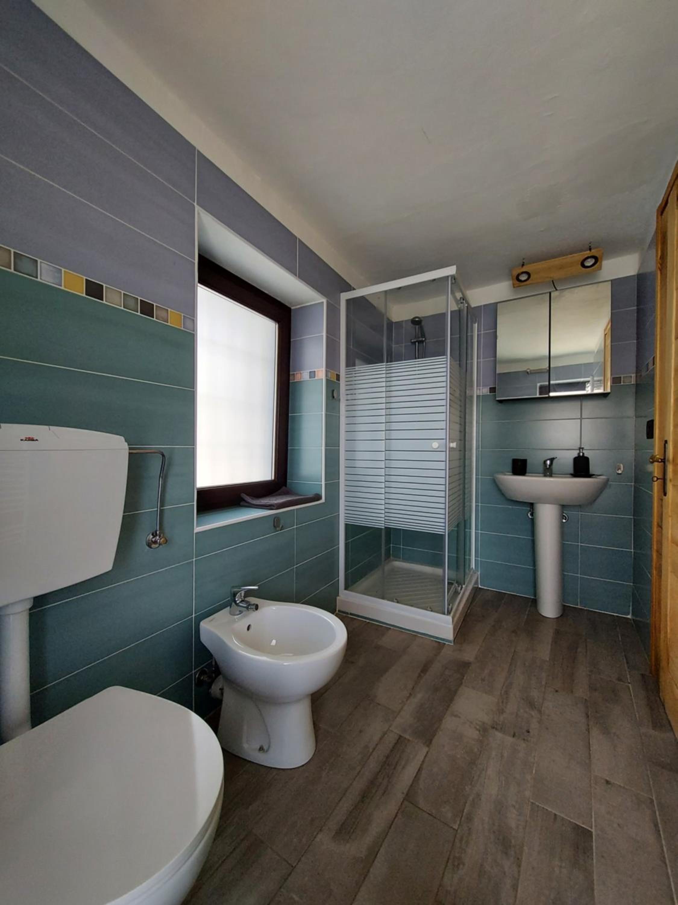 Two-Bedroom Apartment - Photo 20