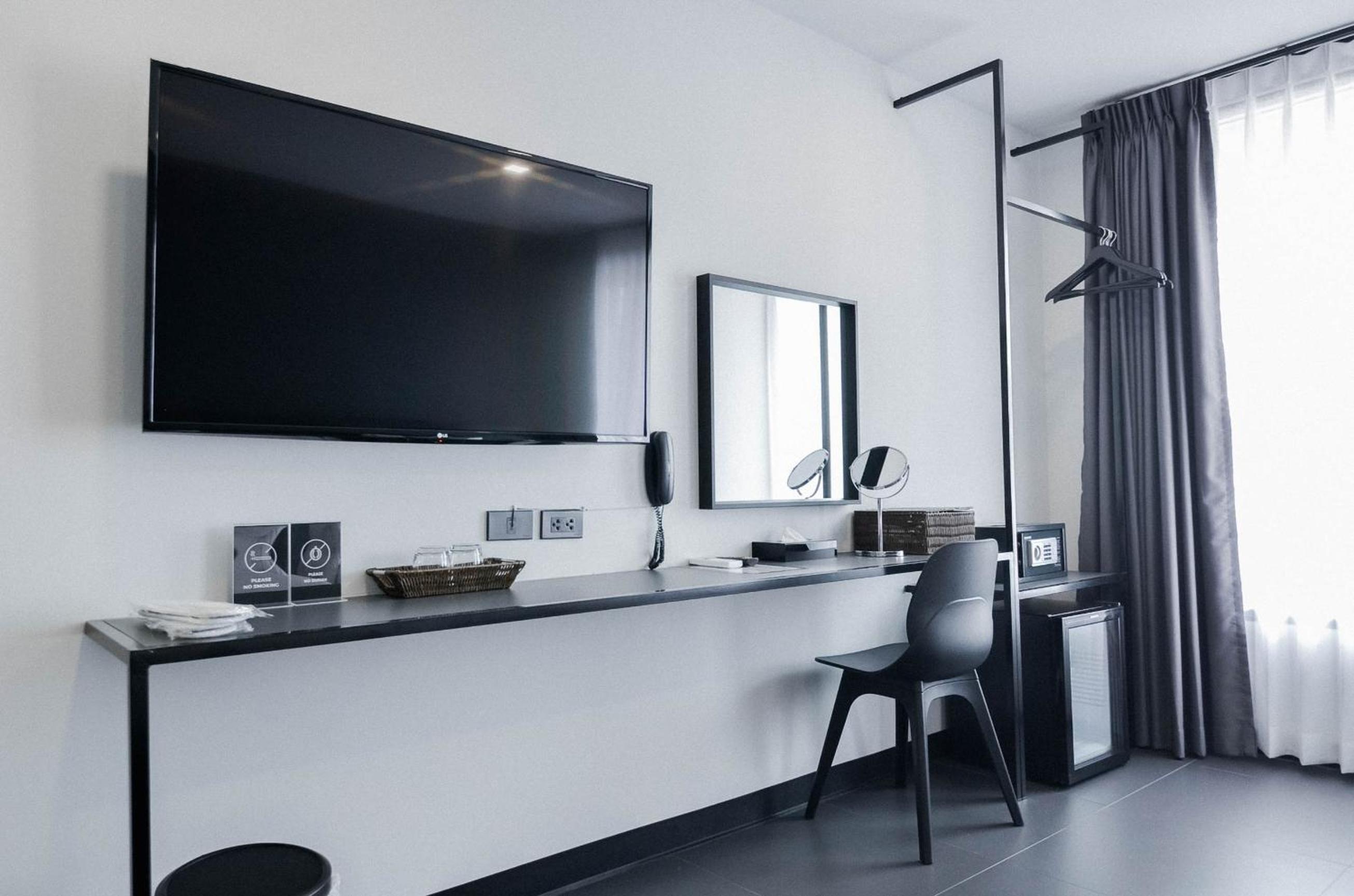 Standard Twin Room - Photo 1