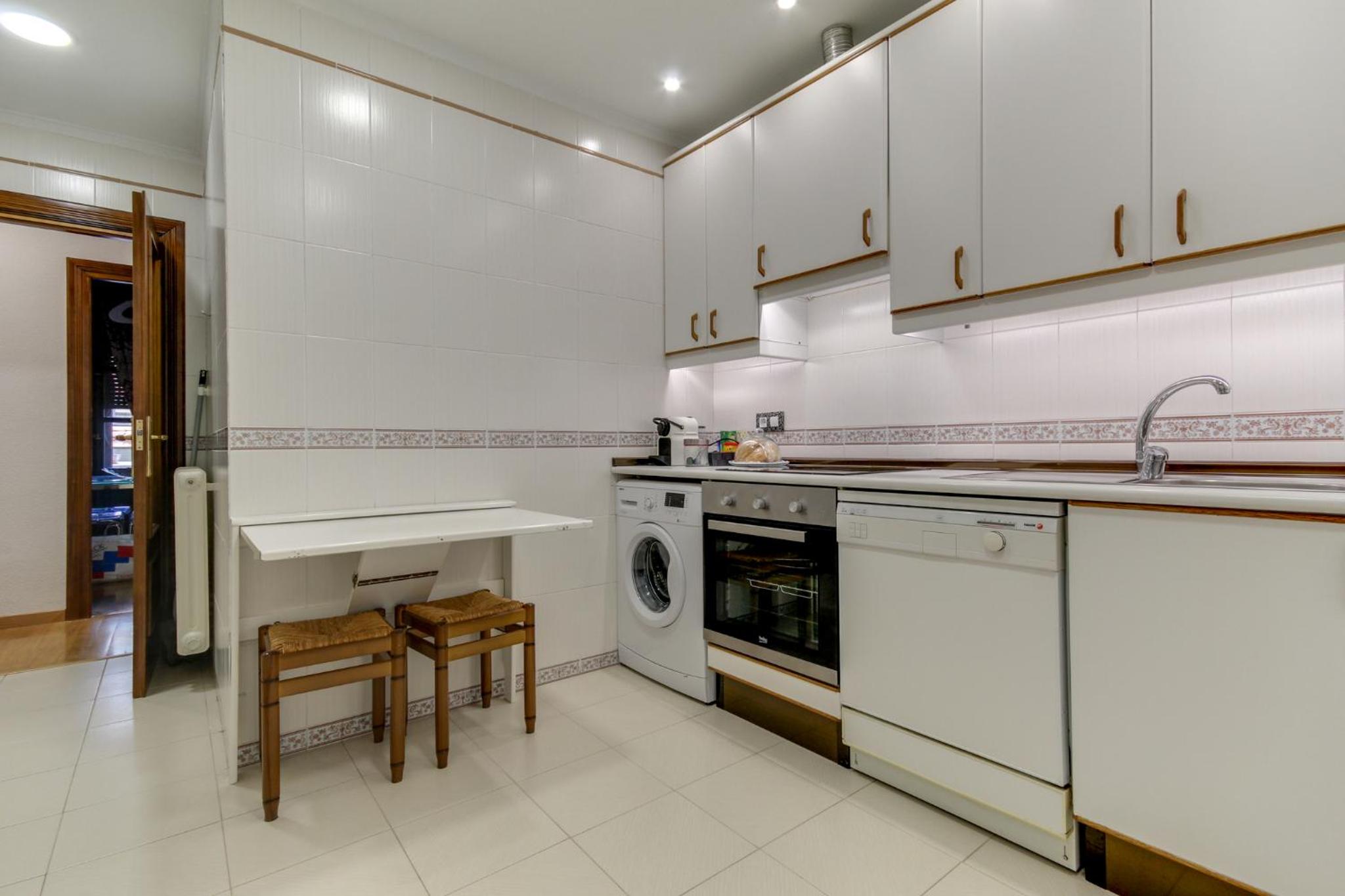 Two-Bedroom Apartment - Photo 13