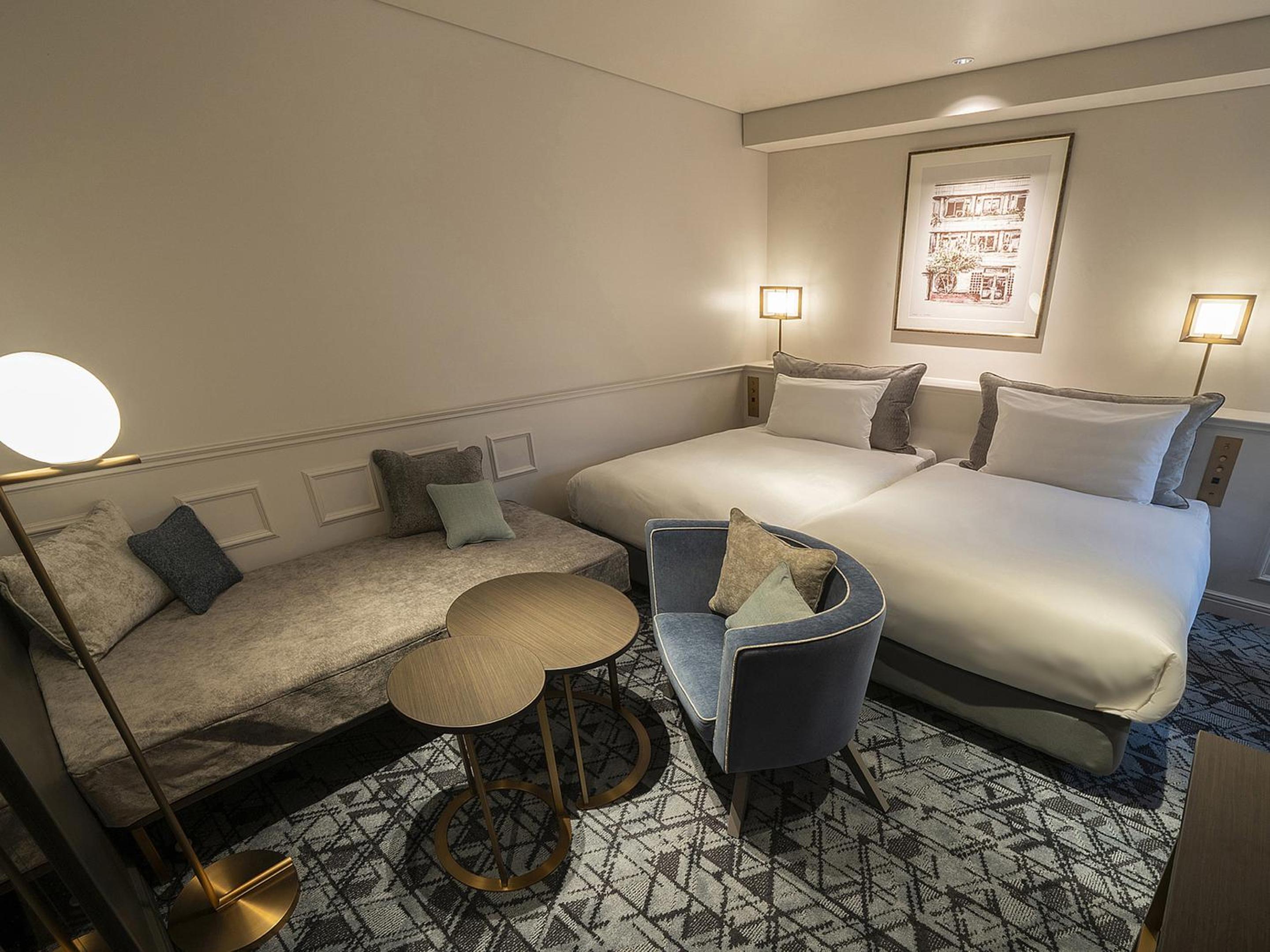 Deluxe Twin Room(For 3 Person) - Non-Smoking photo 1