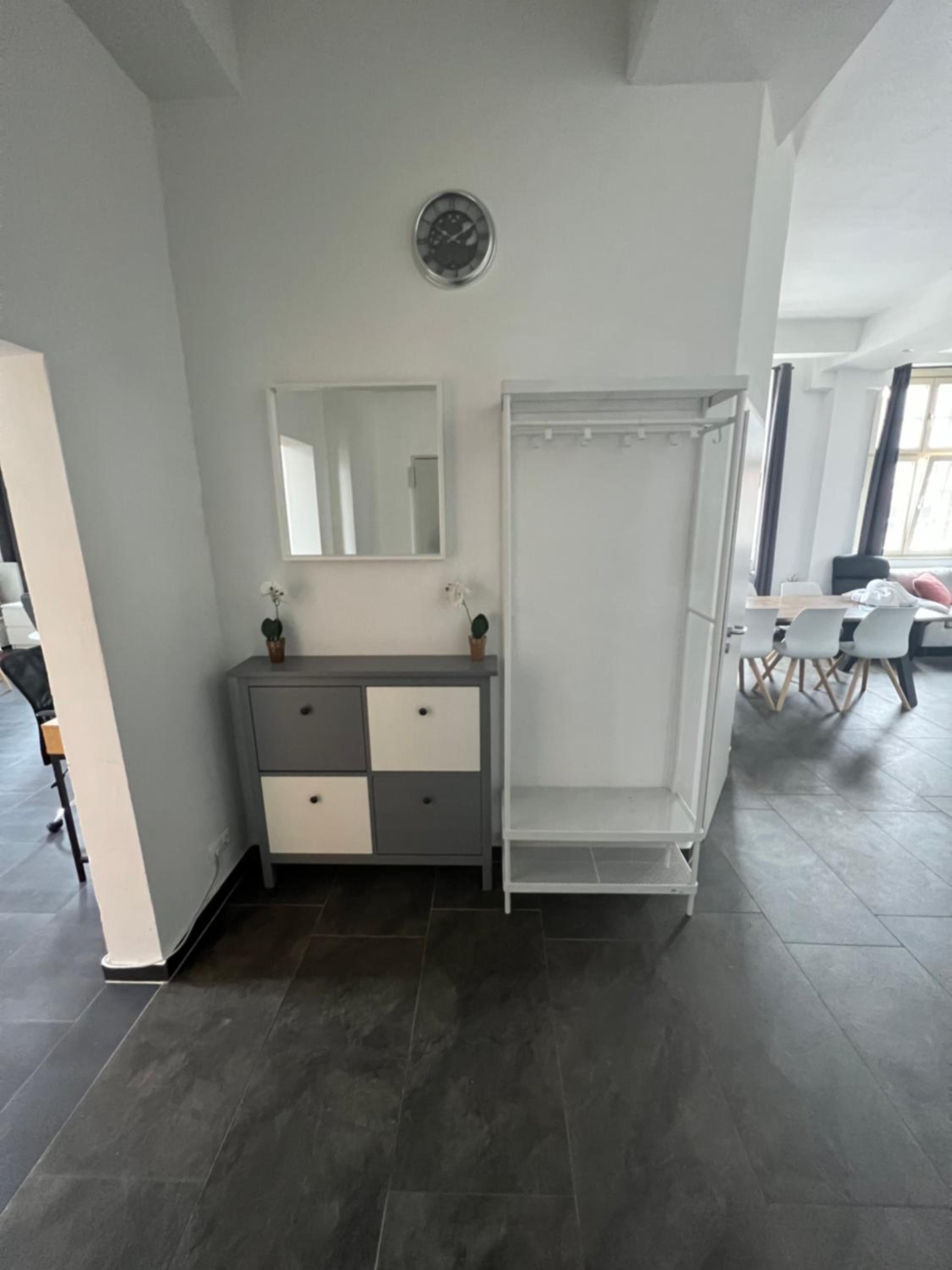 Three-Bedroom Deluxe Apartment photo 2