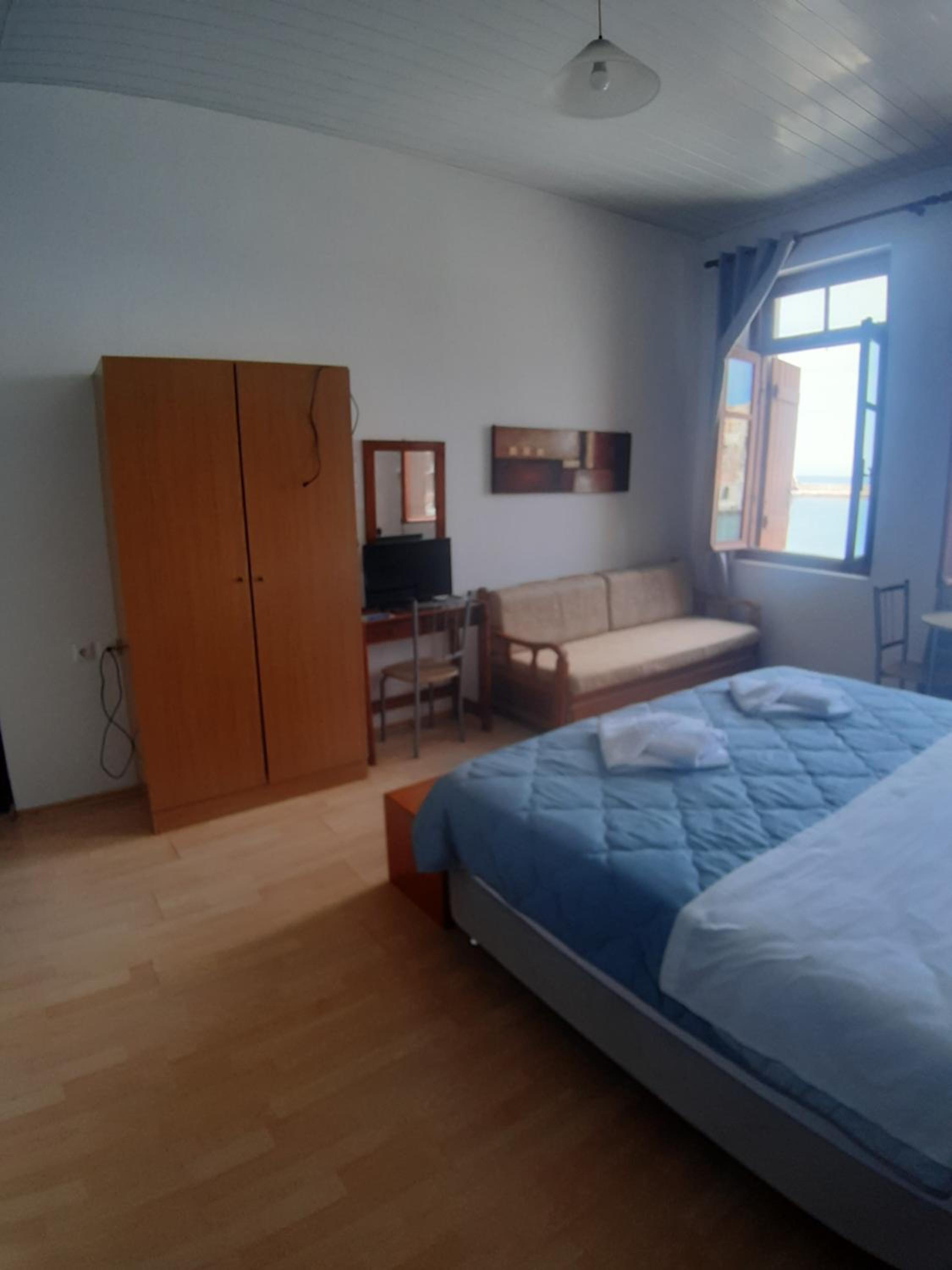Studio with Sea View - Photo 4