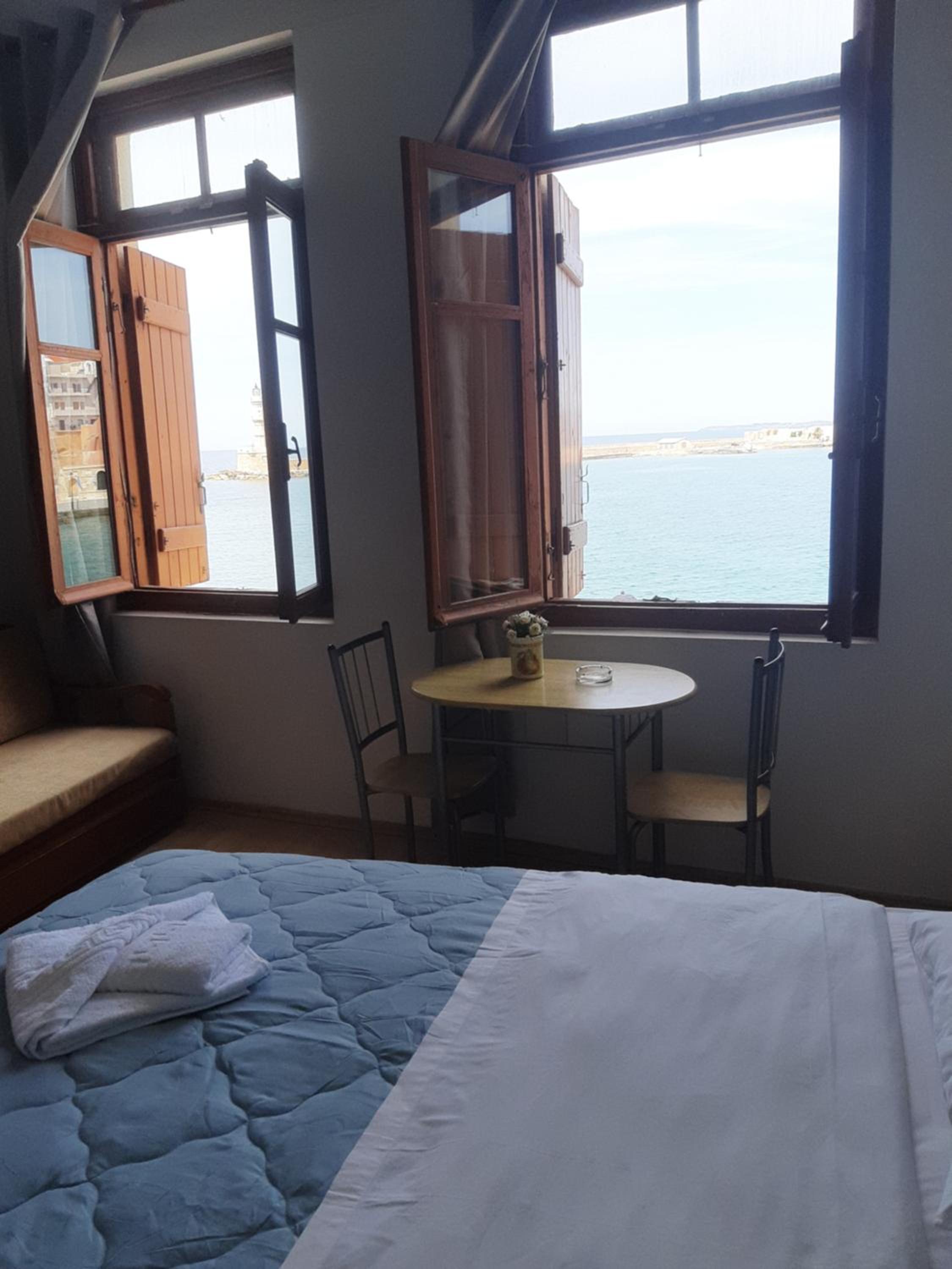 Studio with Sea View - Photo 9