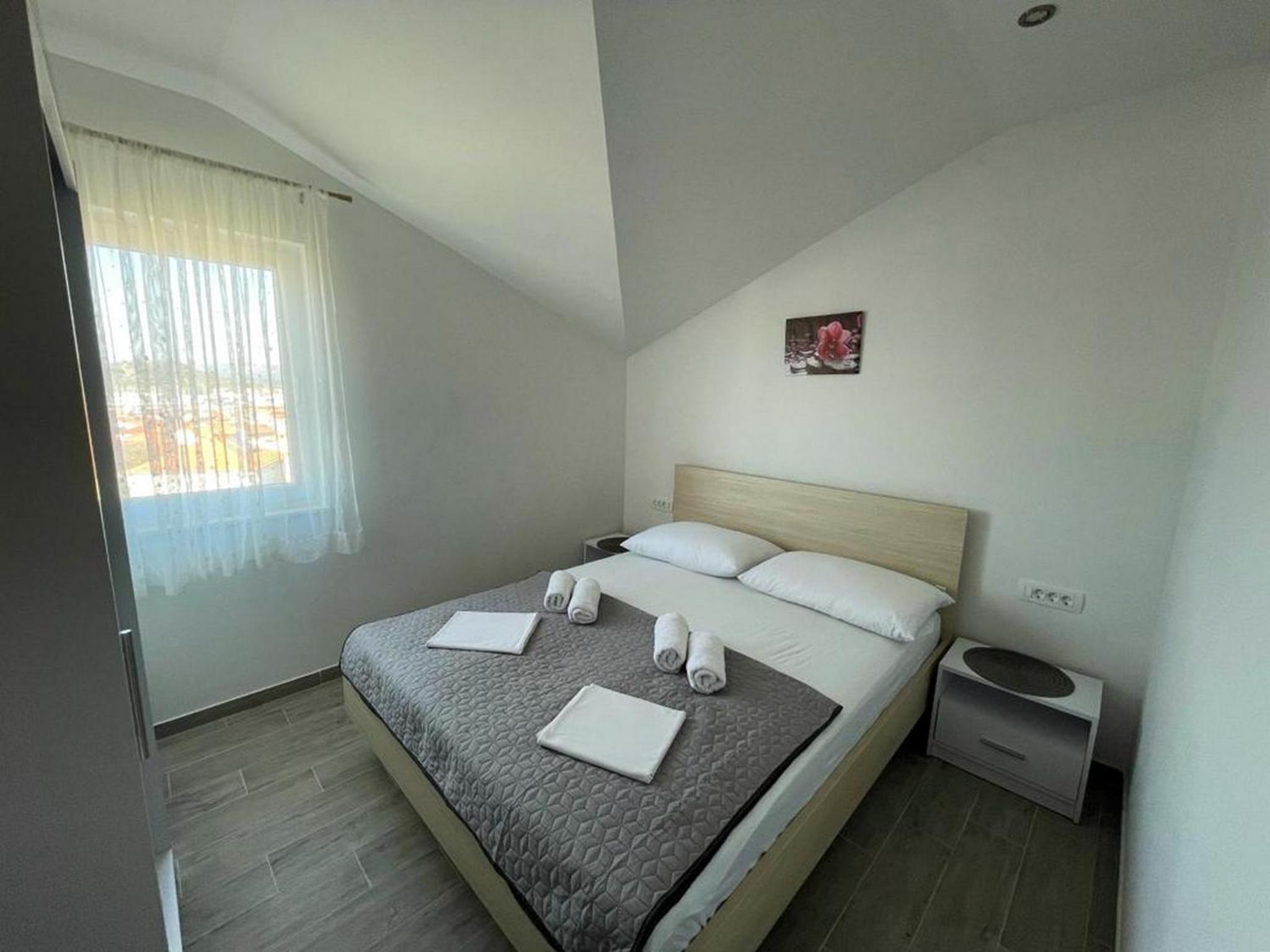 One Bedroom Apartment with Sea View