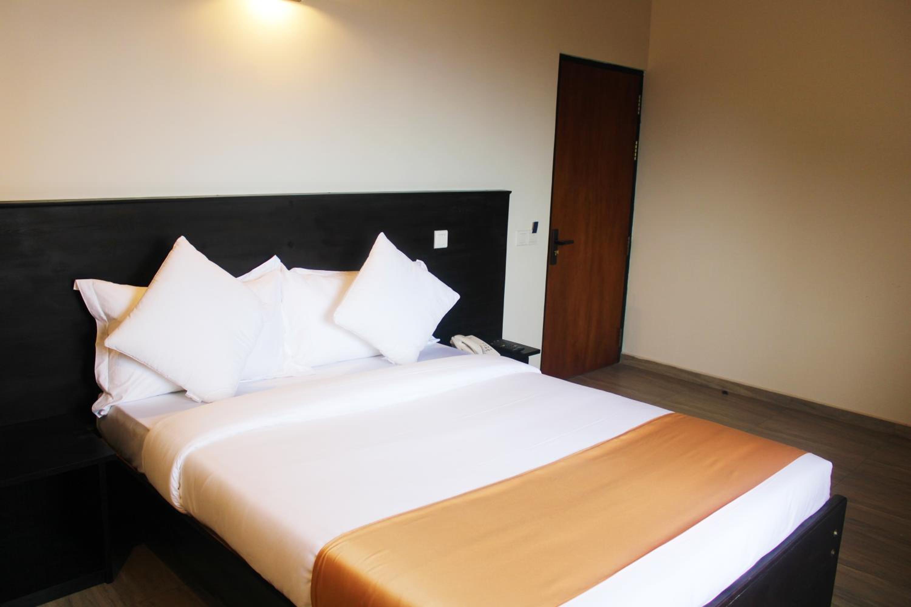 Deluxe Double Room - Photo 6