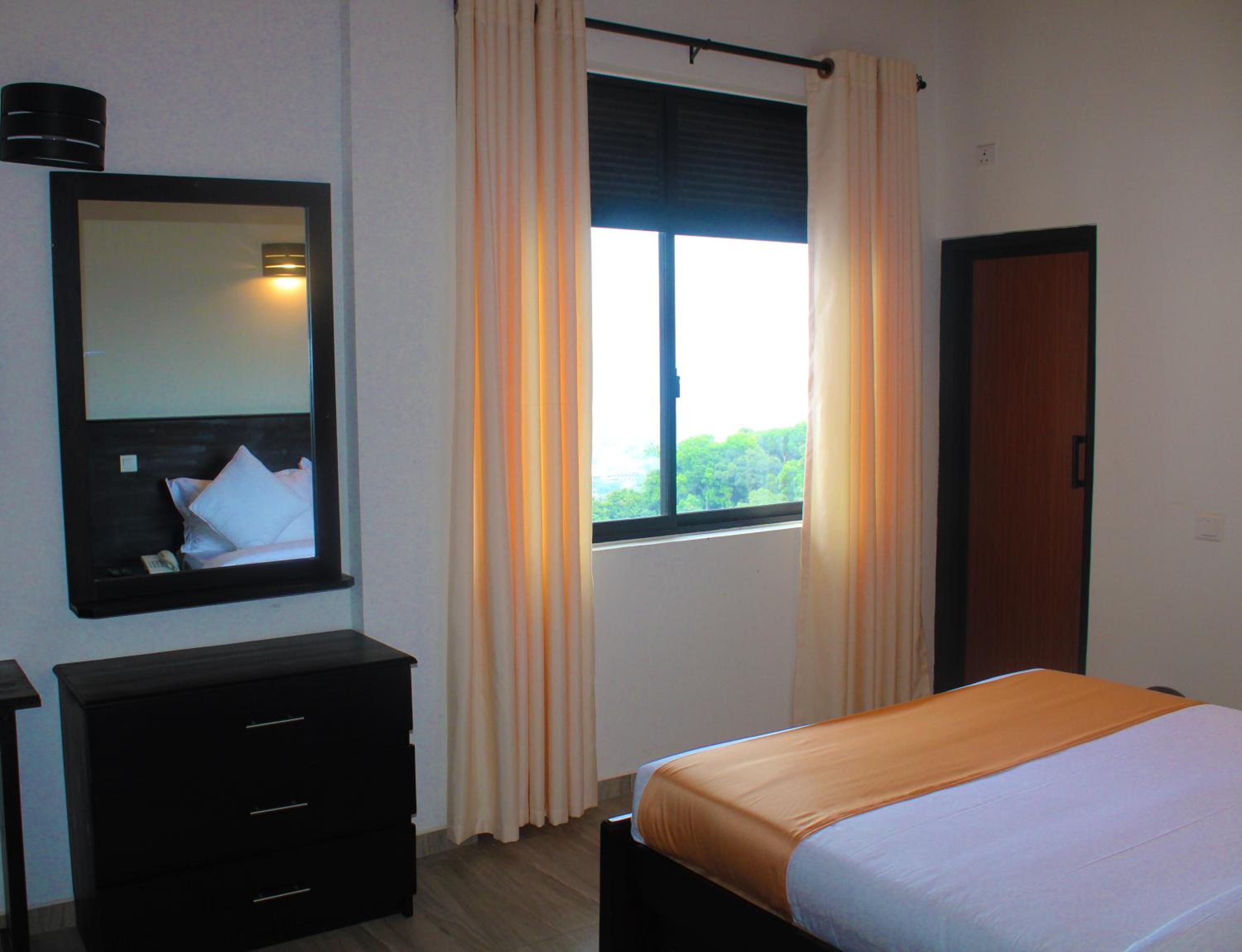 Deluxe Double Room - Photo 5