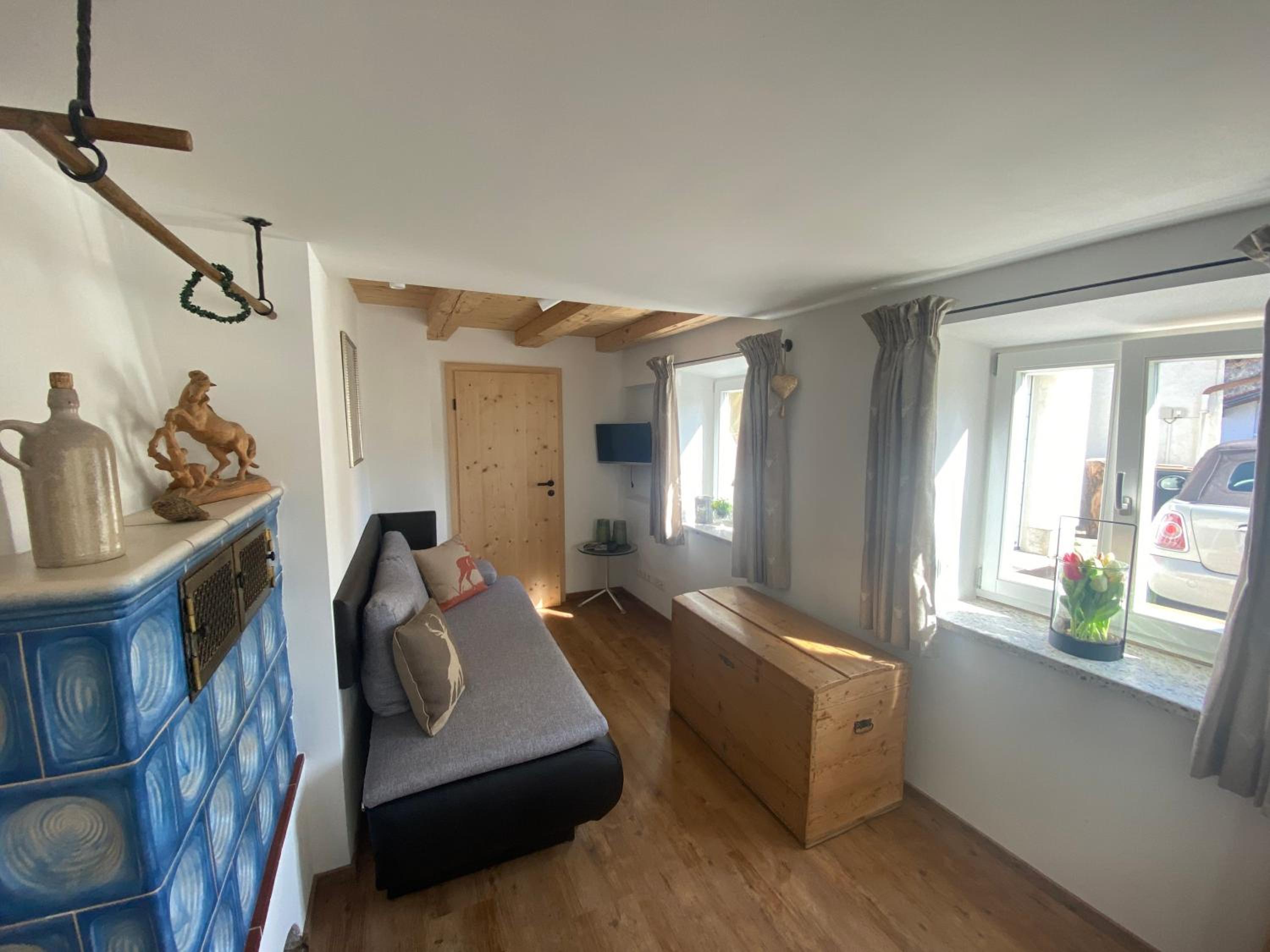 Apartment with Mountain View photo 1