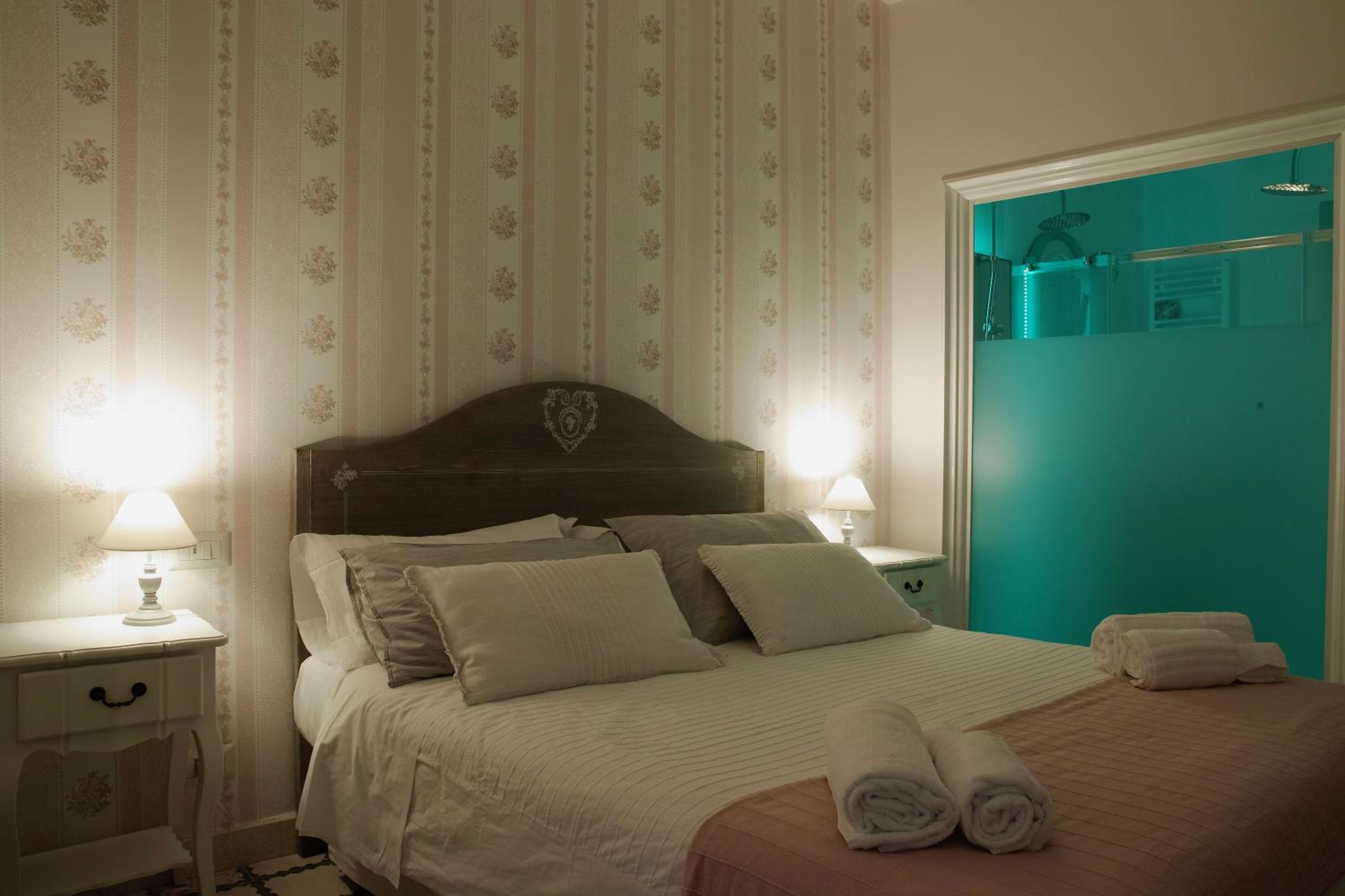Superior Triple Room photo 2