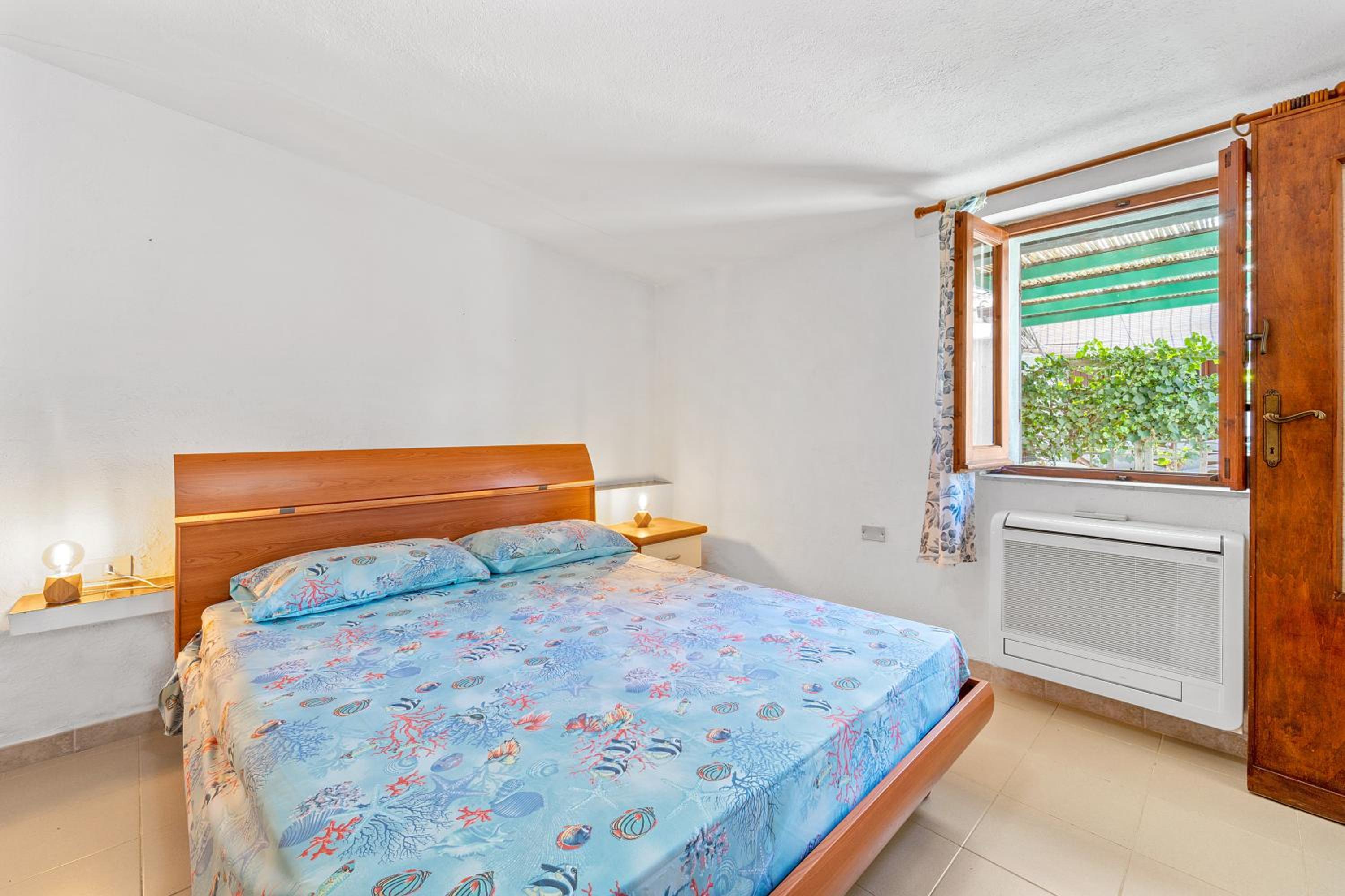 Two-Bedroom House photo 3