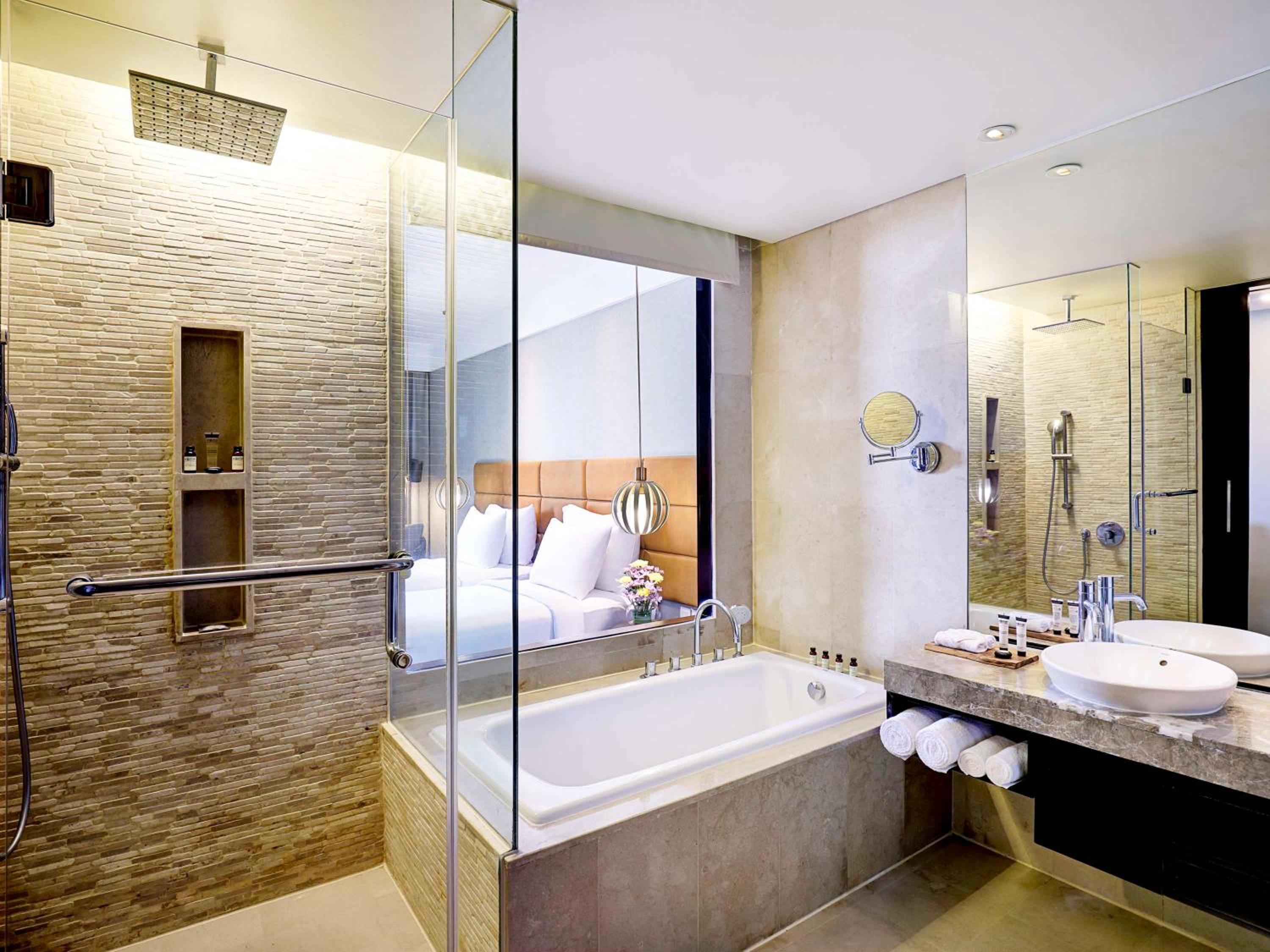 Deluxe Room, 1 King Size Bed, Garden View with Free Kids and Resort Activities - Photo 2