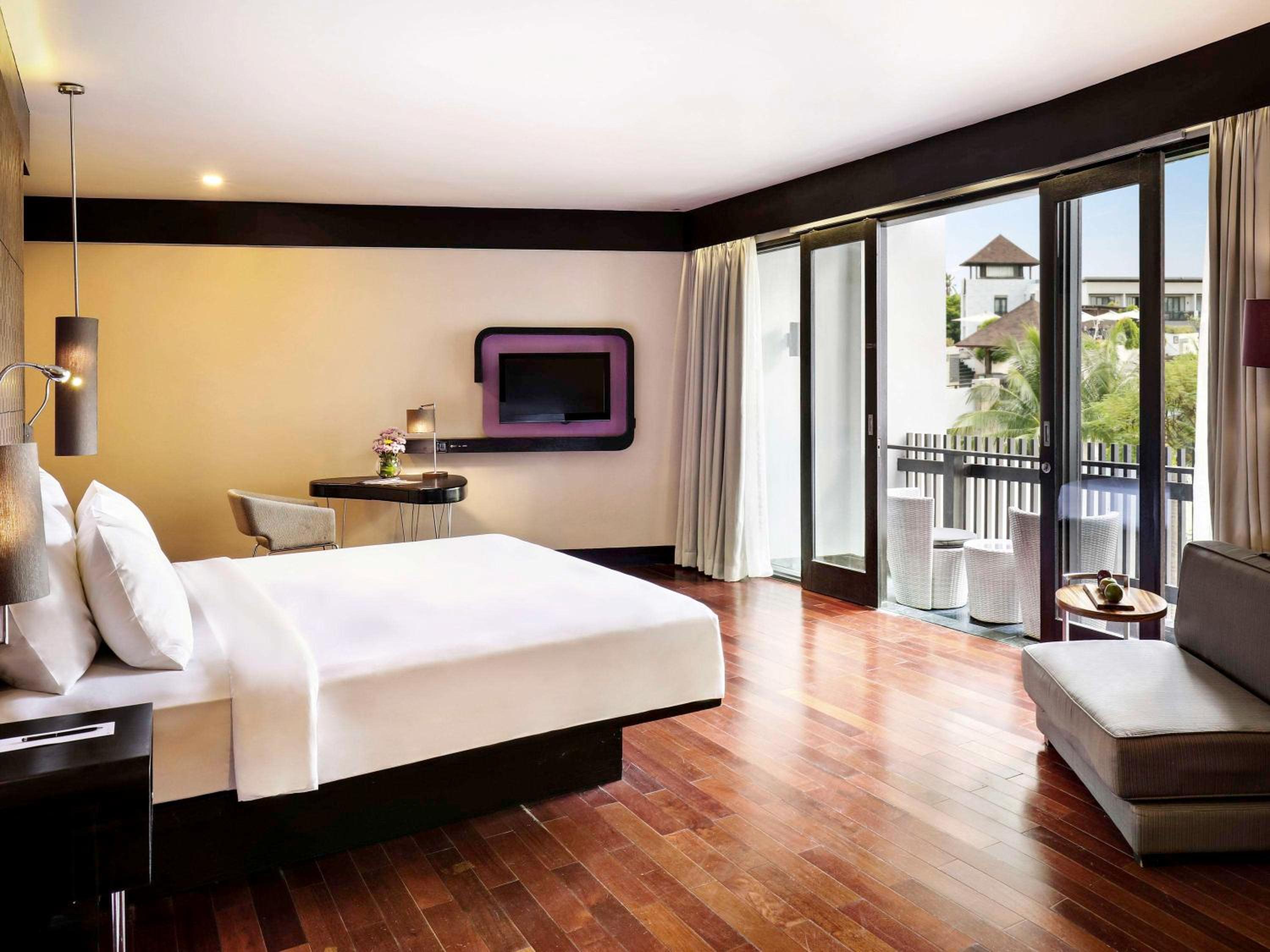 Deluxe Executive, 1 King Size Bed, Garden View with Free Kids and Resort Activities - Photo 3