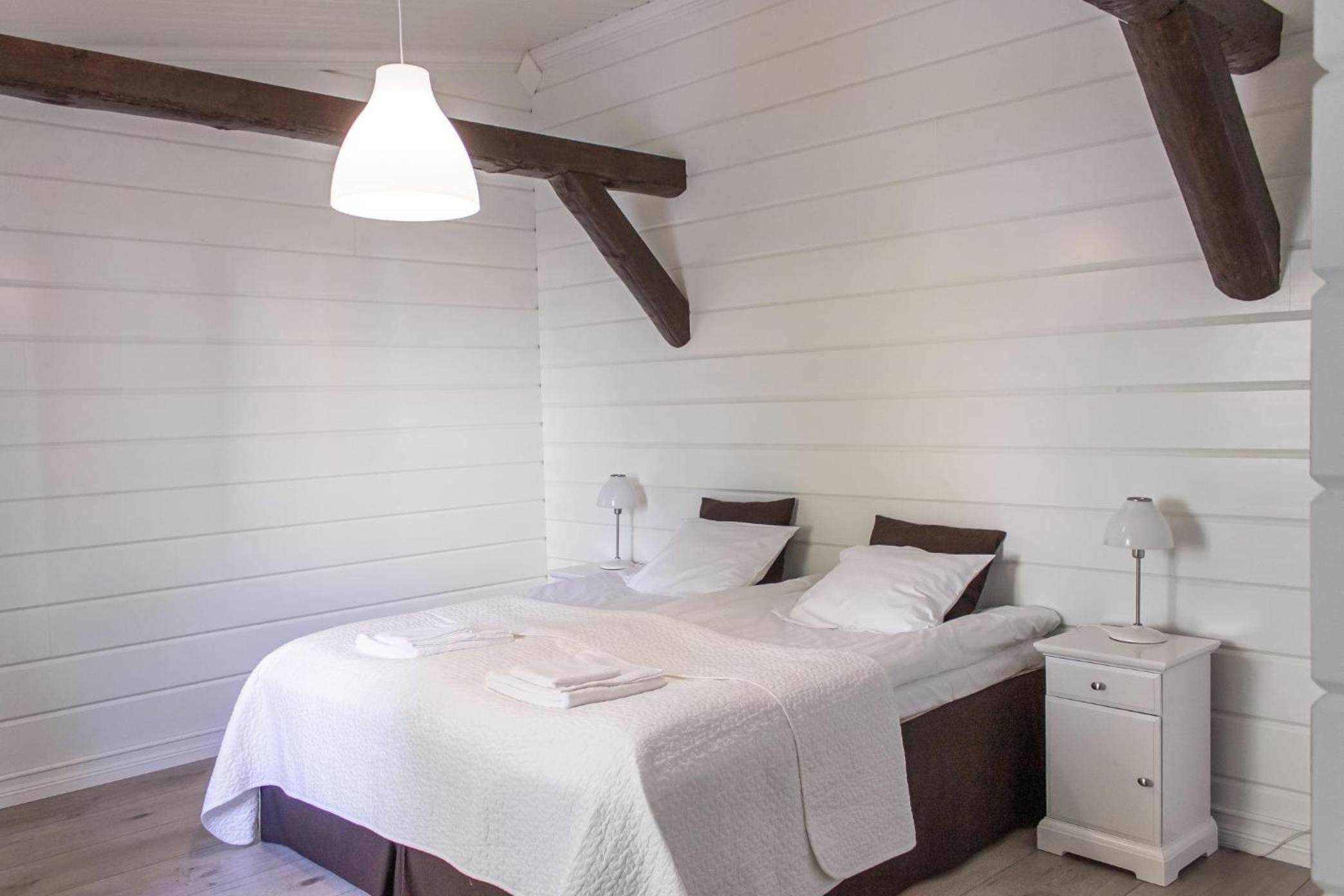 Double Or Twin Room With Lake View