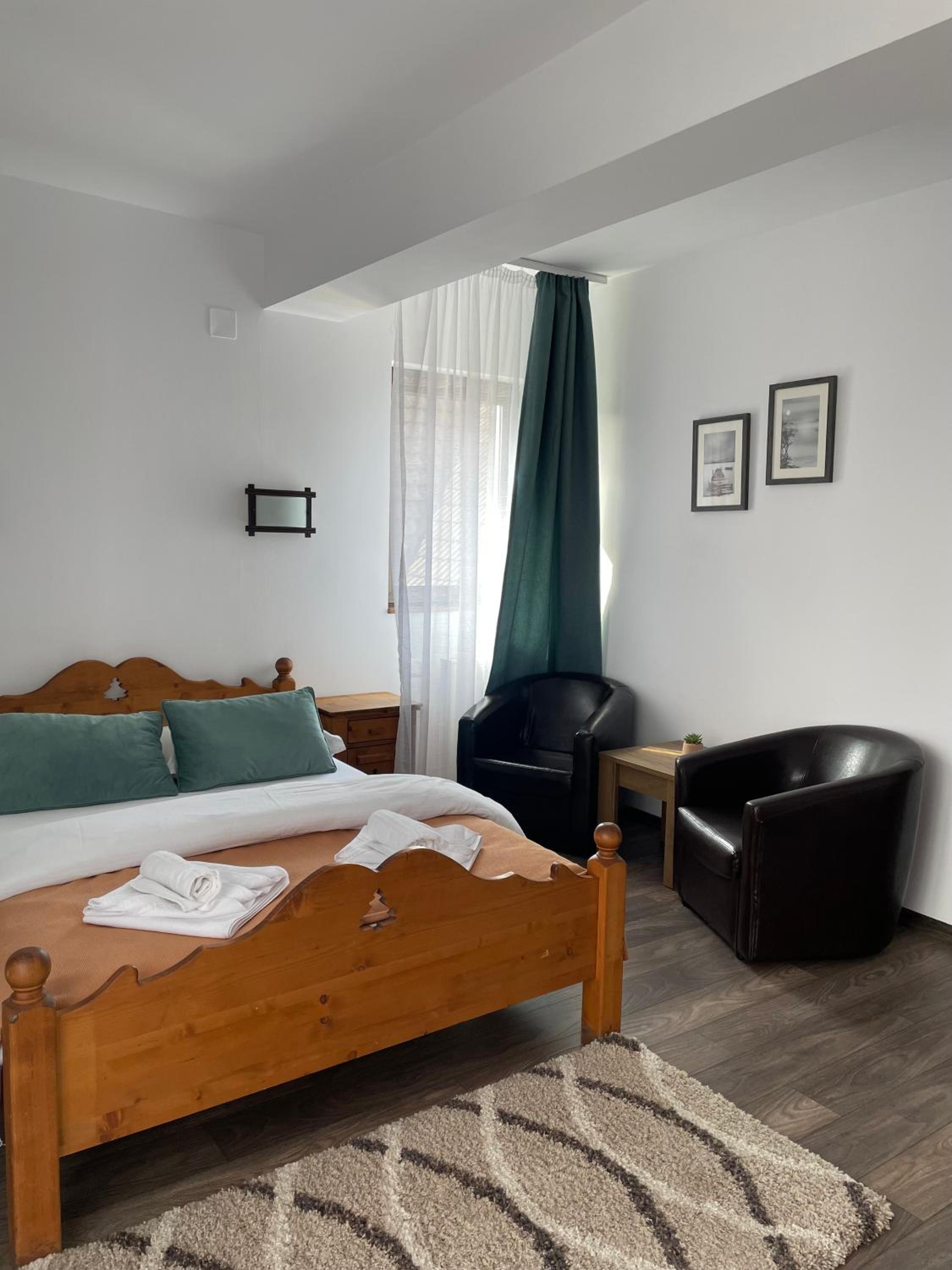 Double Room with Lake View photo 2