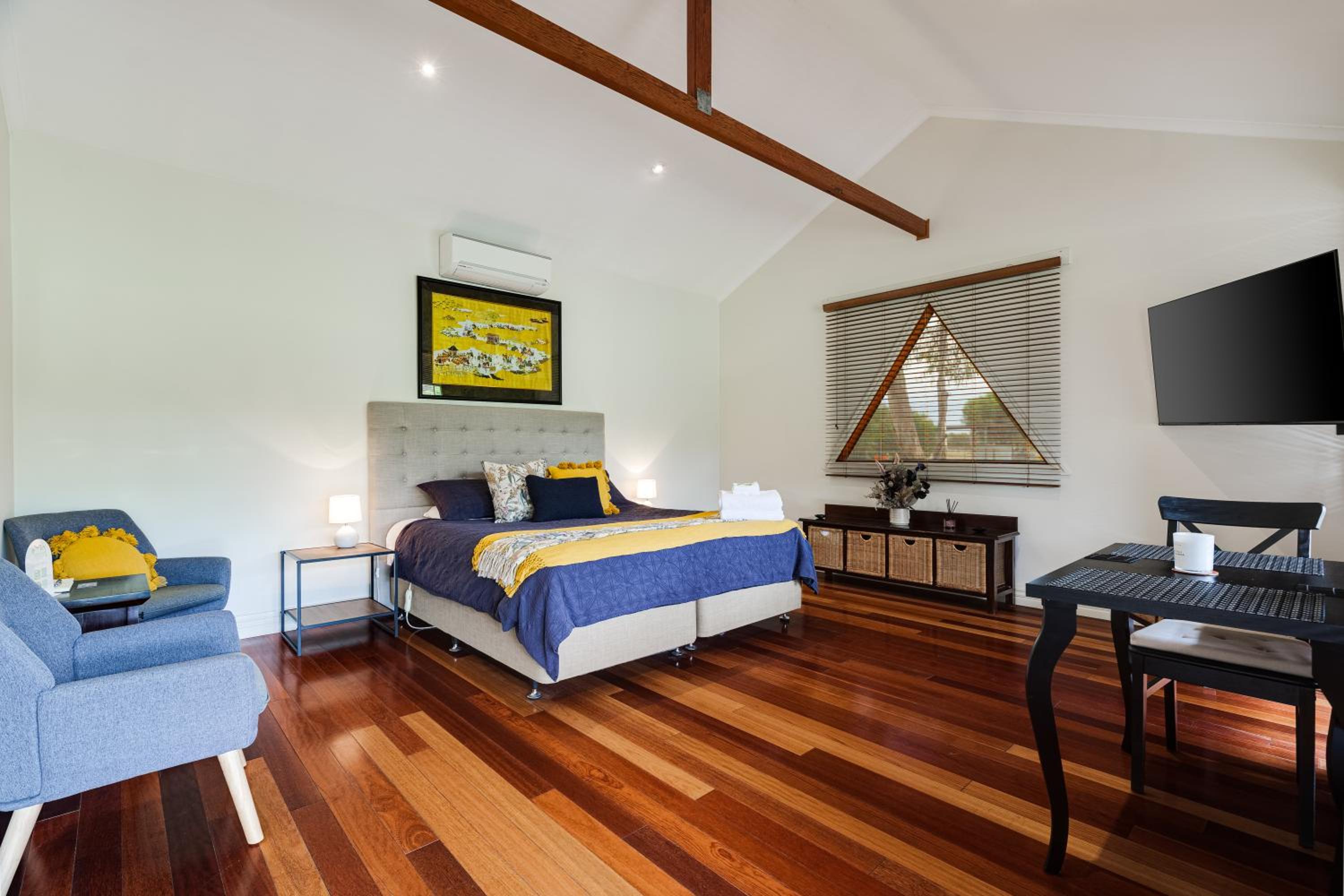One-Bedroom Cottage
