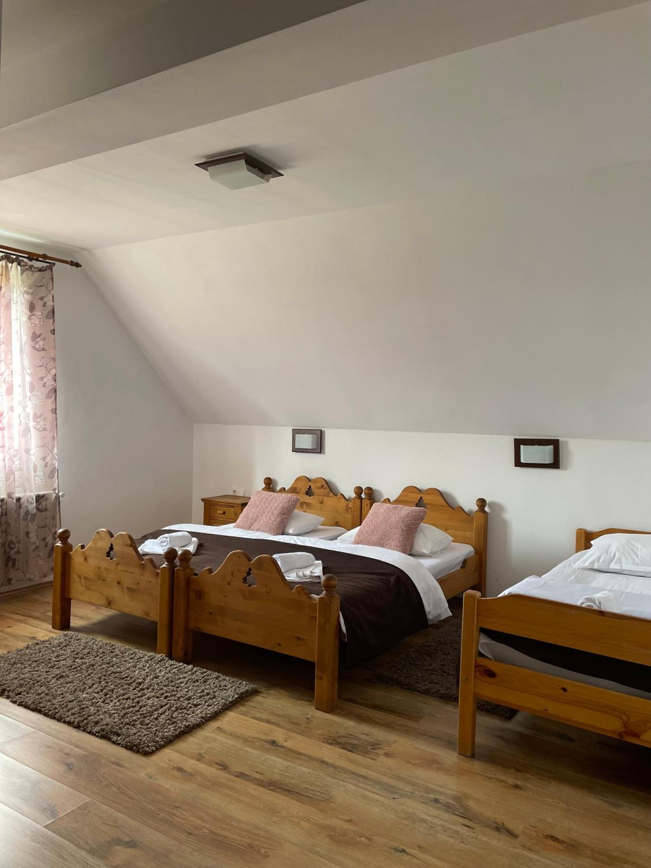 Classic Triple Room photo 1