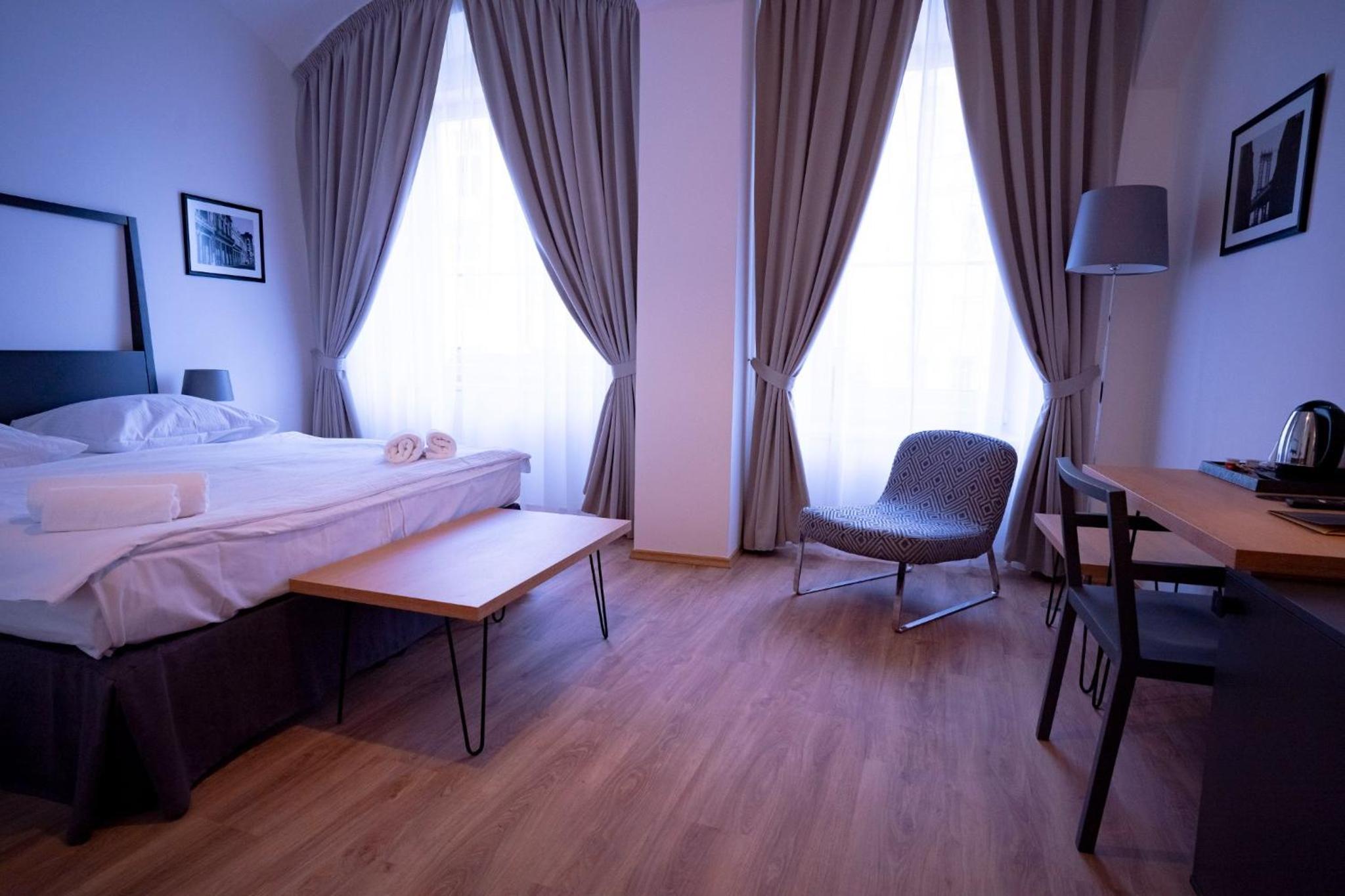 Superior Double or Twin Room photo 3