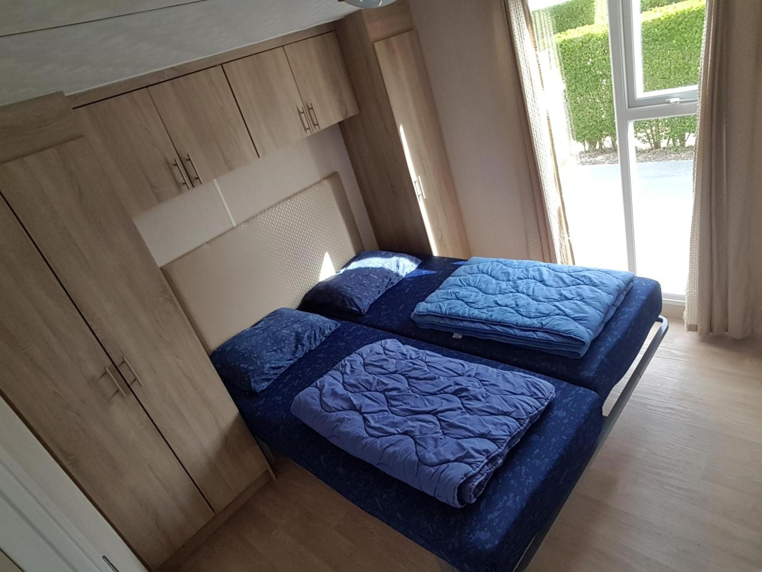 Mobile Home photo 1