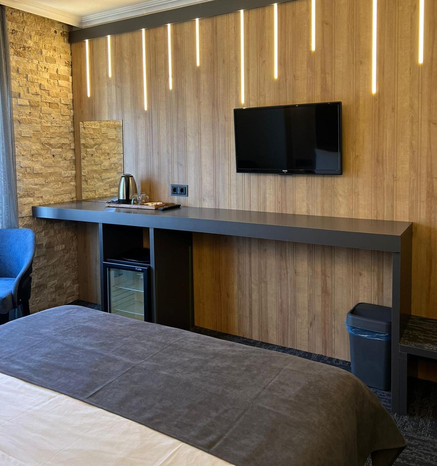 Economy Double Room photo 2