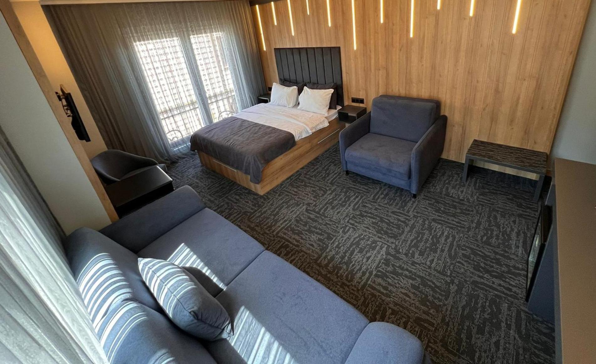 Standard Triple Room photo 3
