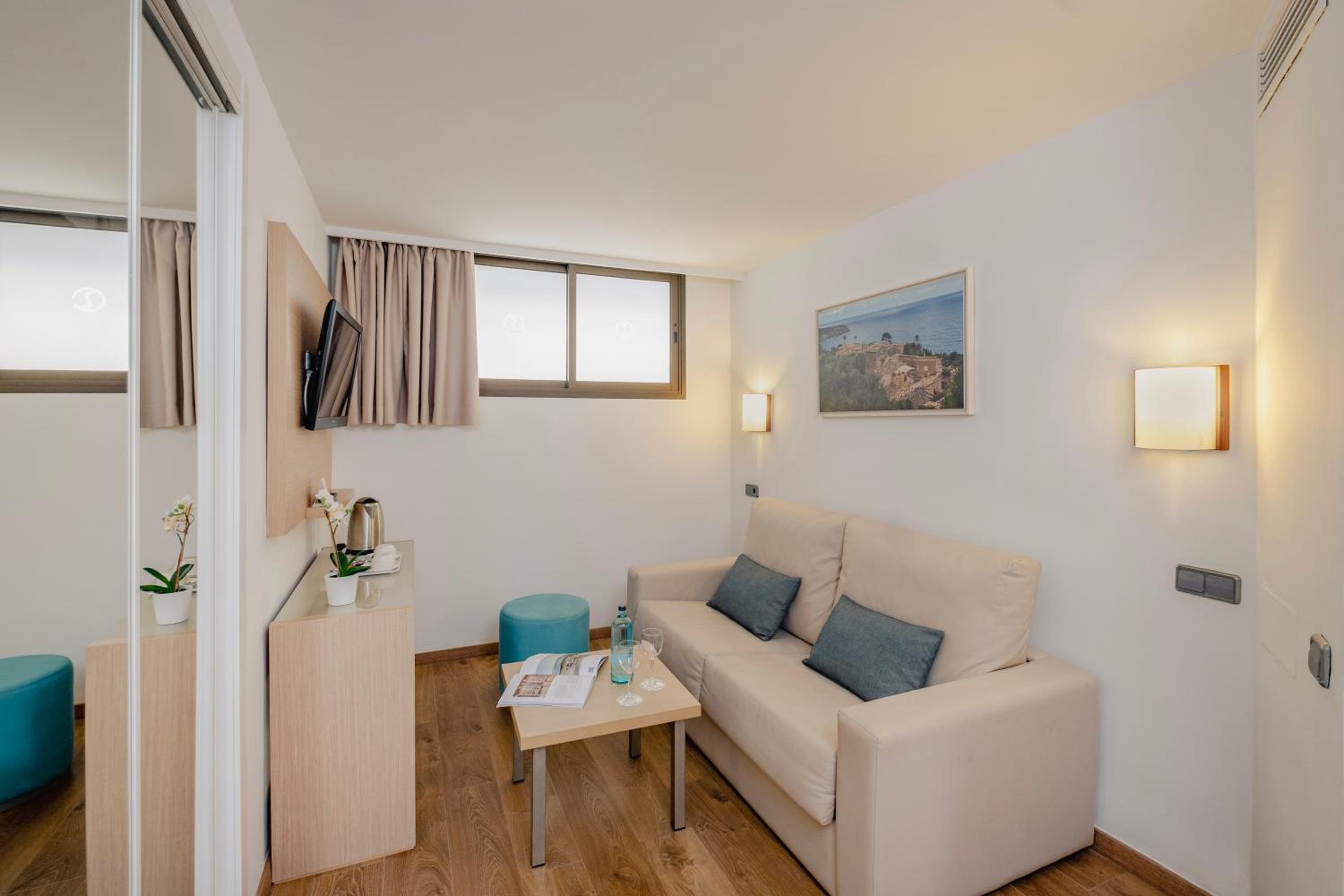 Suite with Sea View photo 2