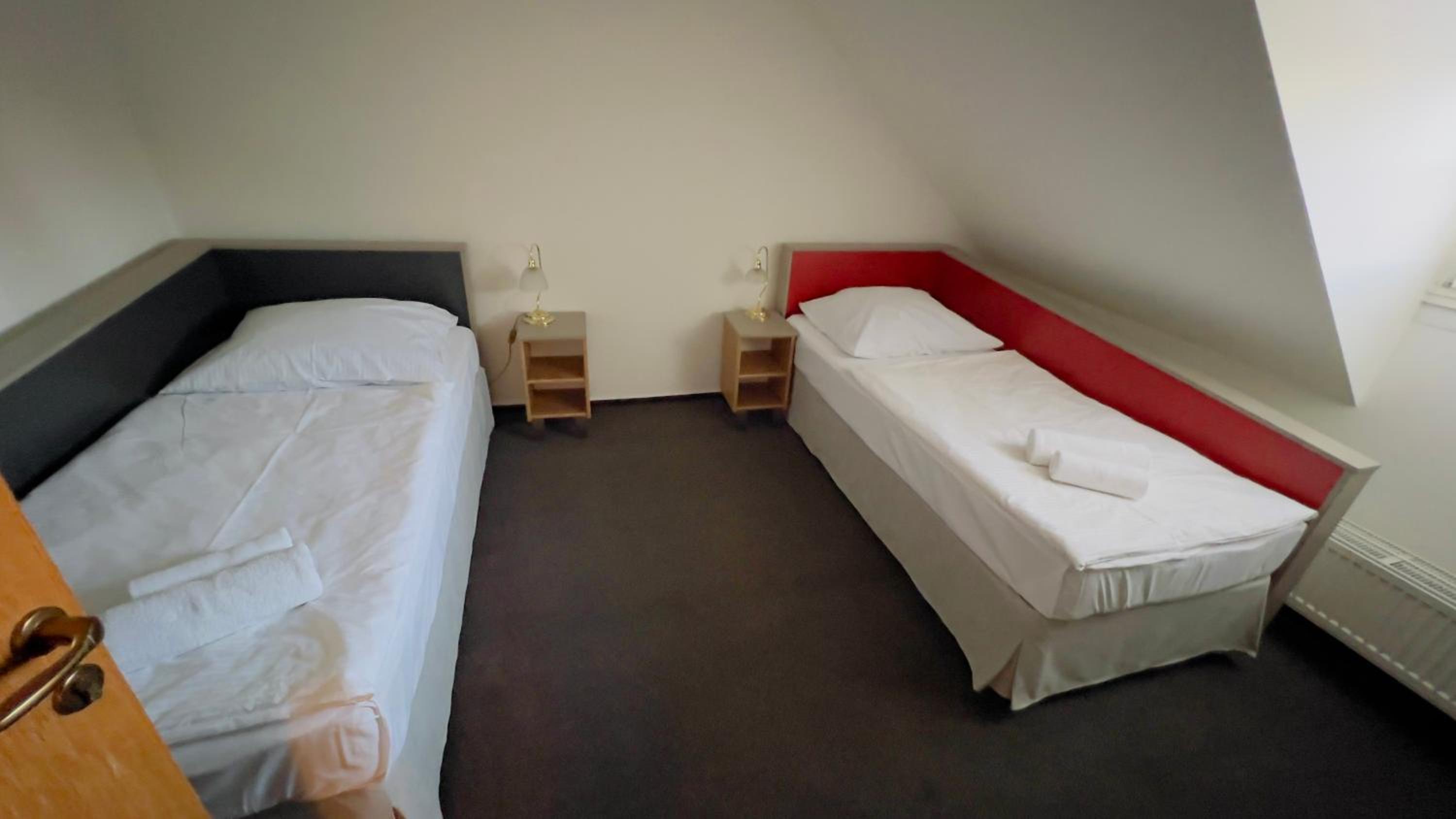Deluxe Twin Room photo 1