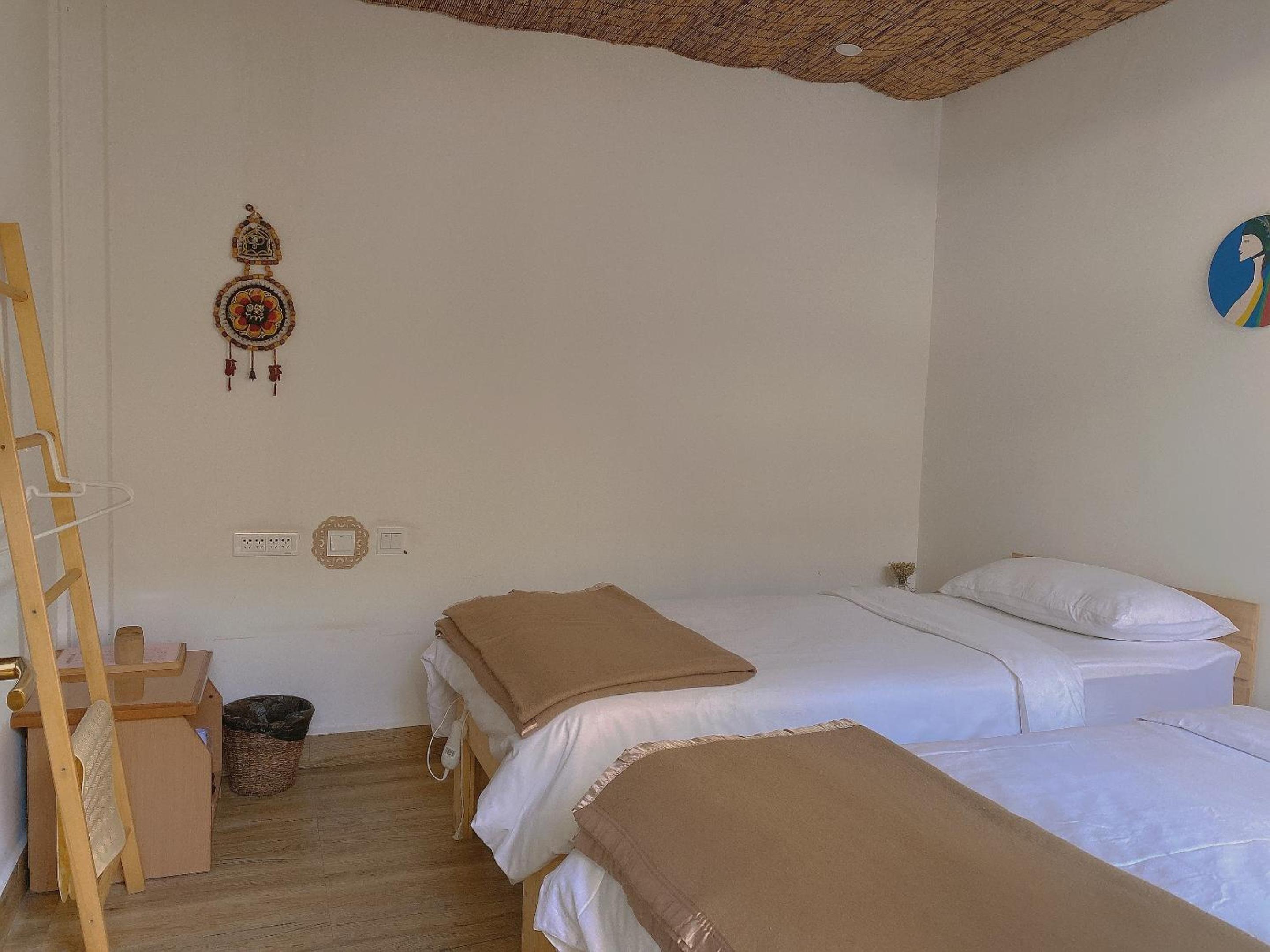 Bed in 4-Bed Dormitory Room photo 1