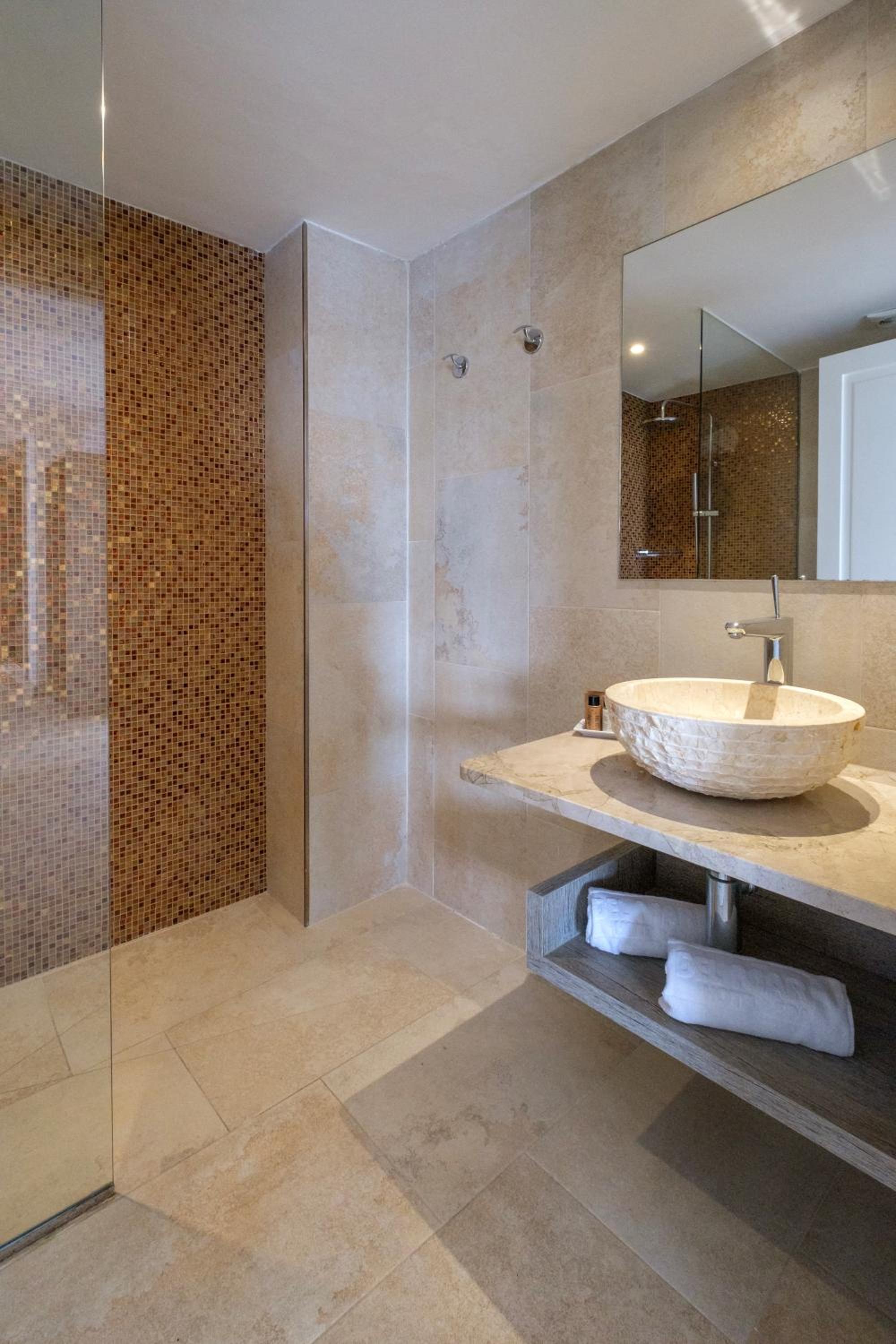 Apartamento de lujo con vista al mar