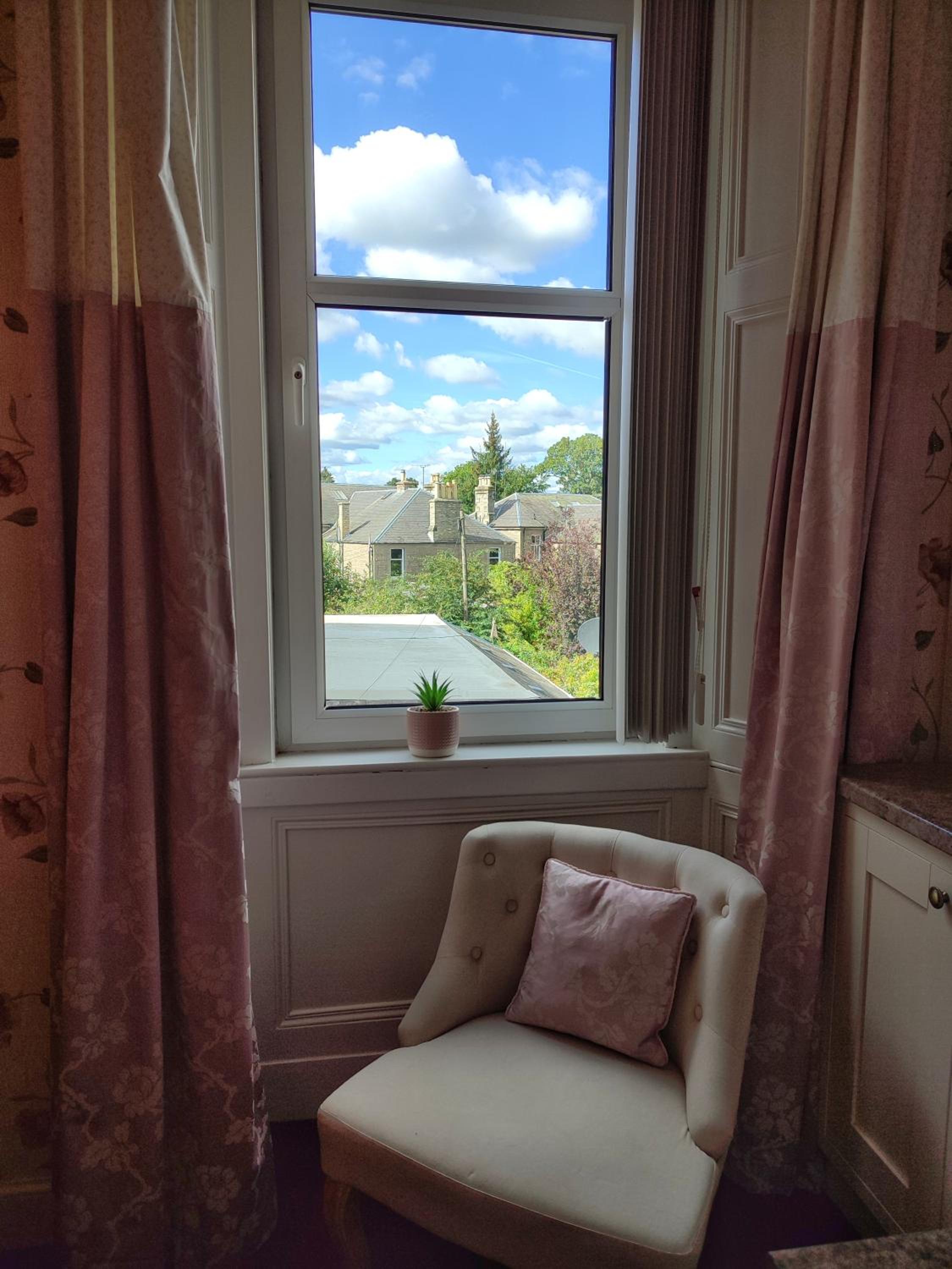 Deluxe Double Room - Photo 5
