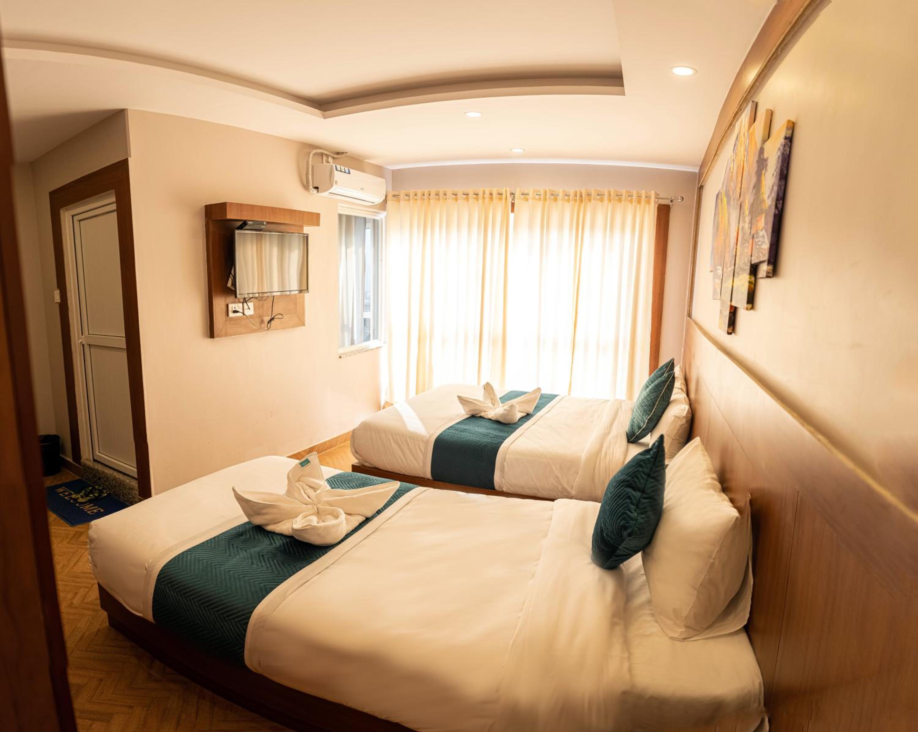 Deluxe Twin Room