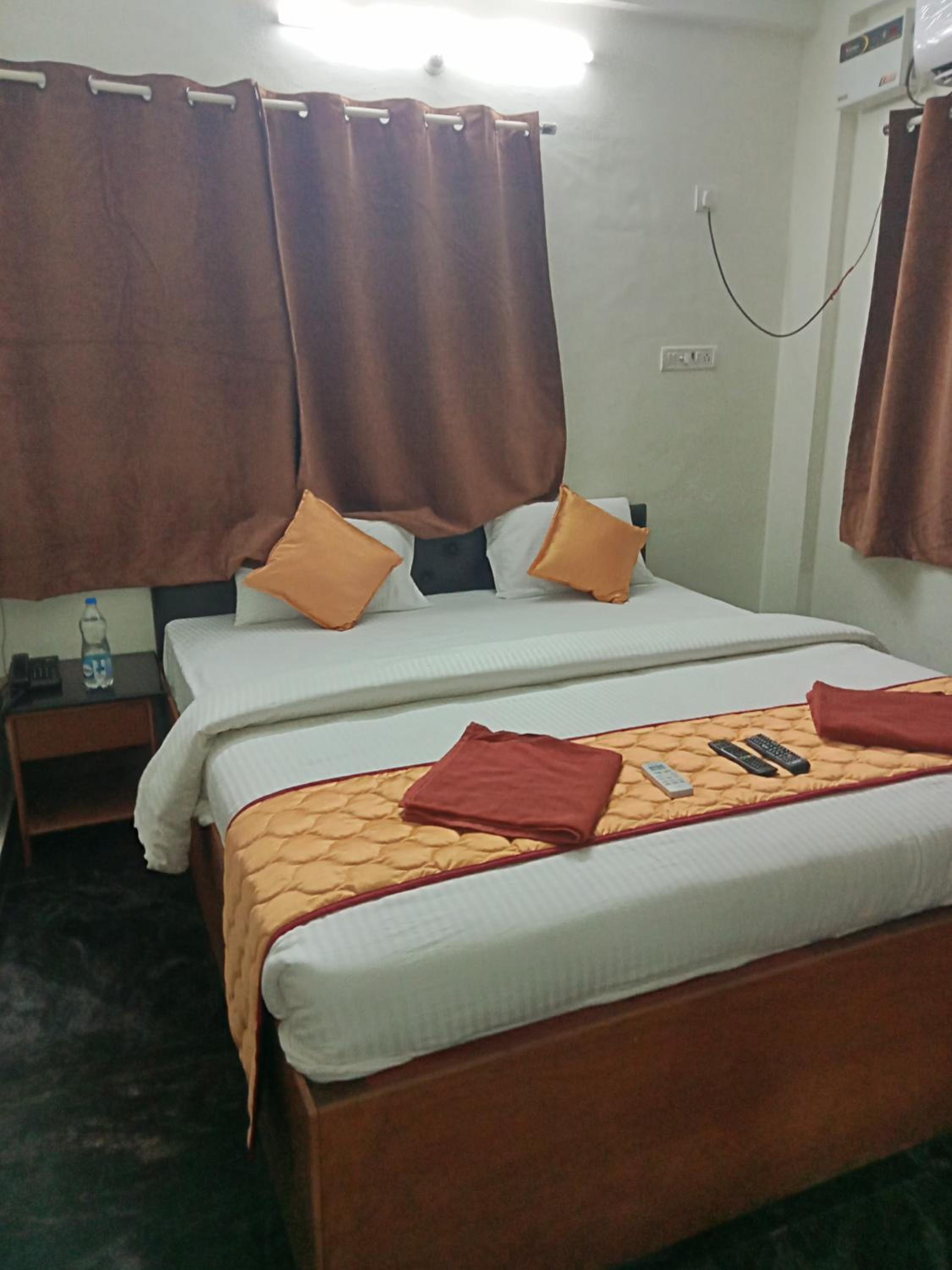 Deluxe Queen Room photo 1