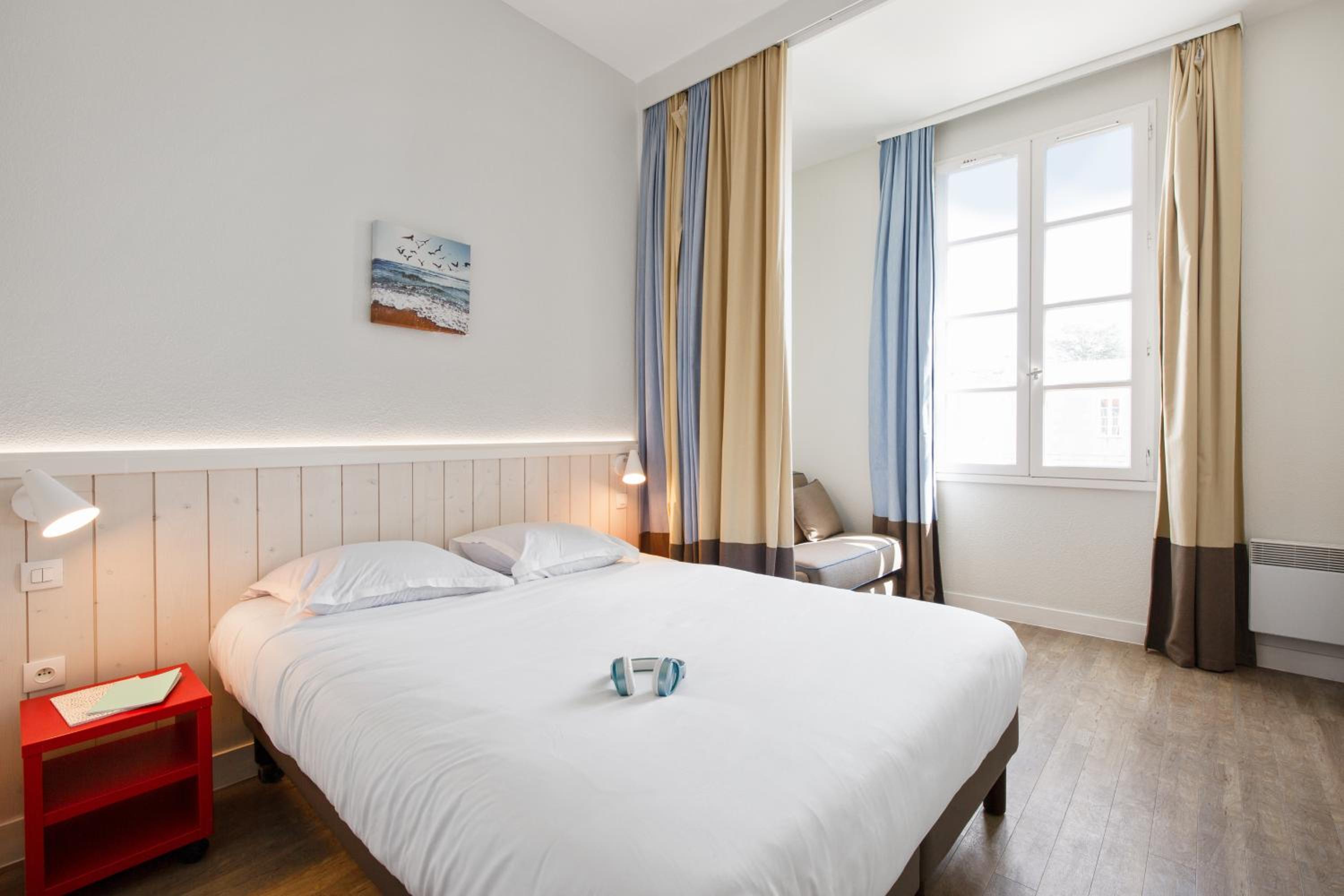 One-Bedroom Apartment (4 People) photo 2