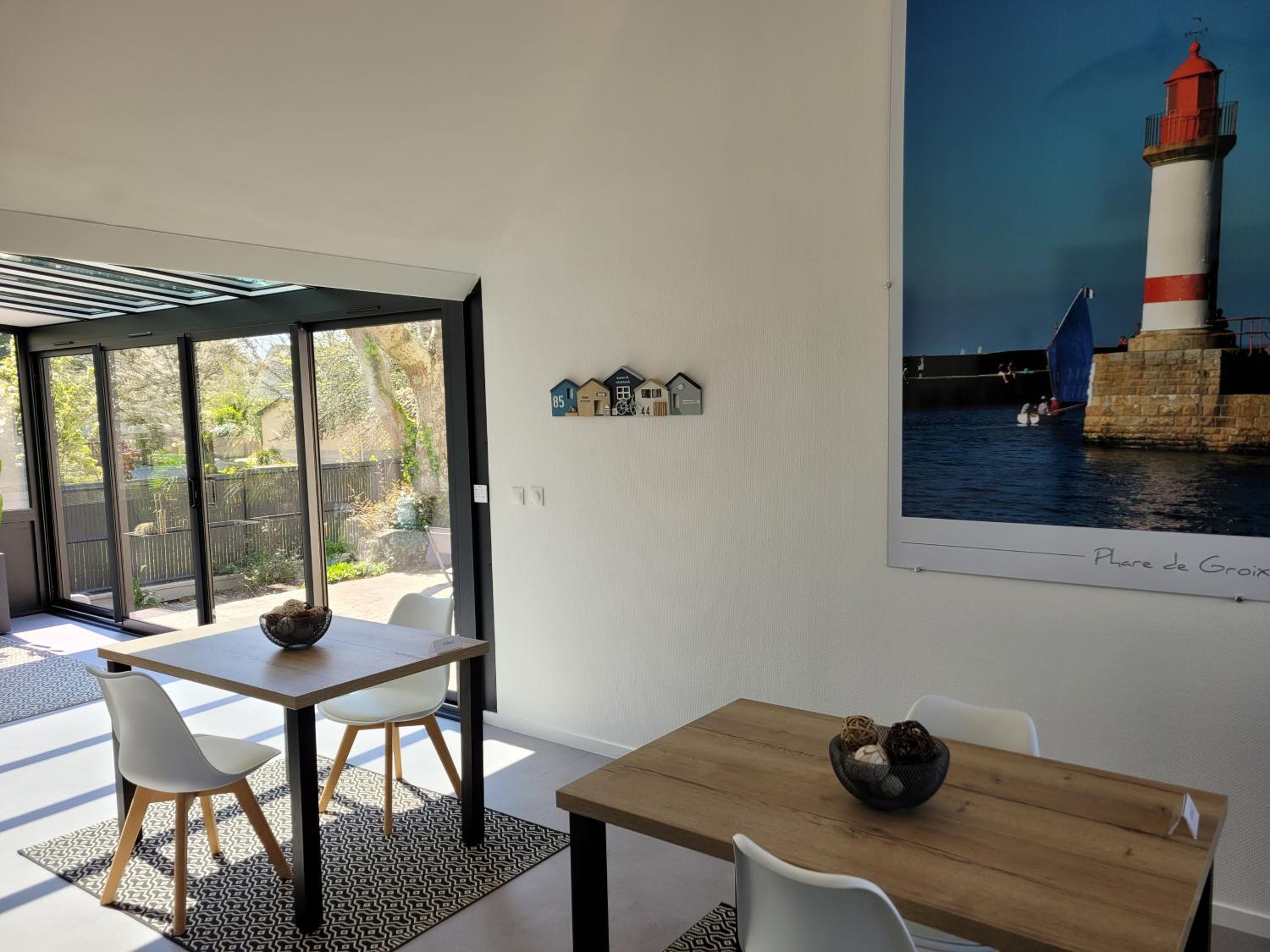 One-Bedroom Suite - No pool access - Photo 18