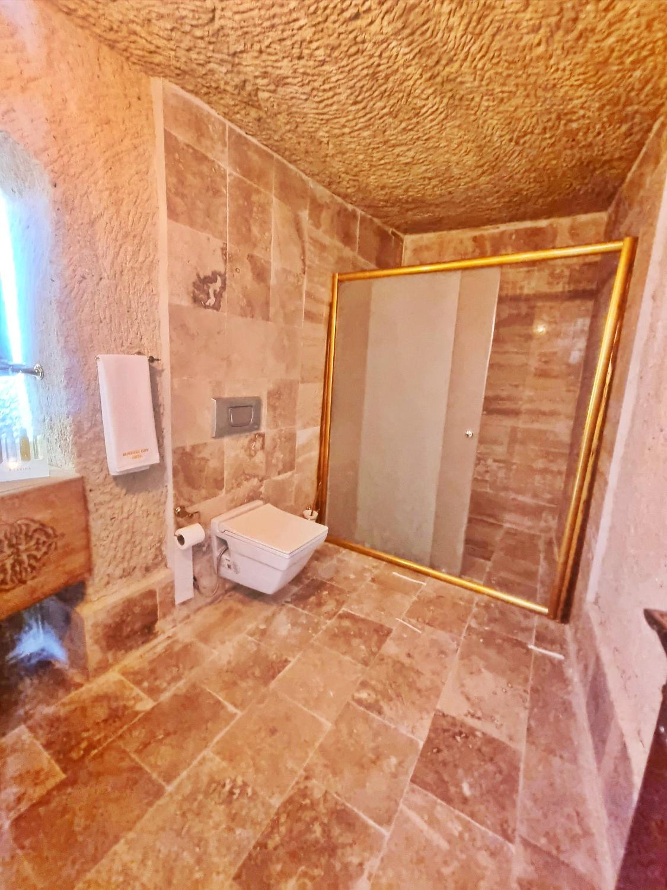Large Double Room photo 2