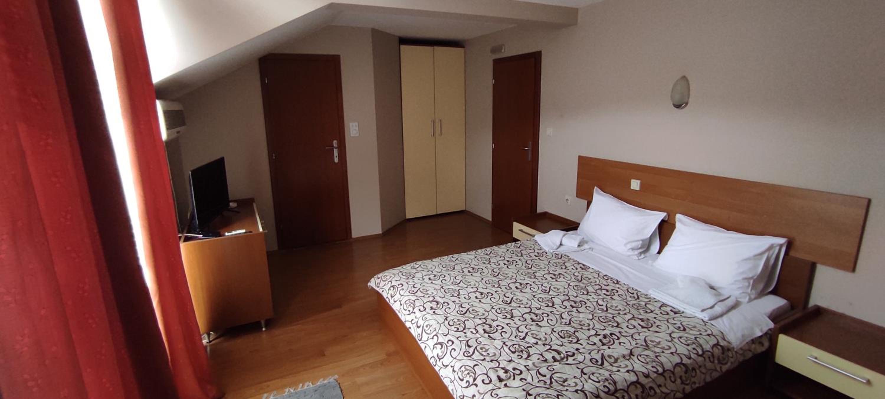 Triple Room with Balcony photo 1