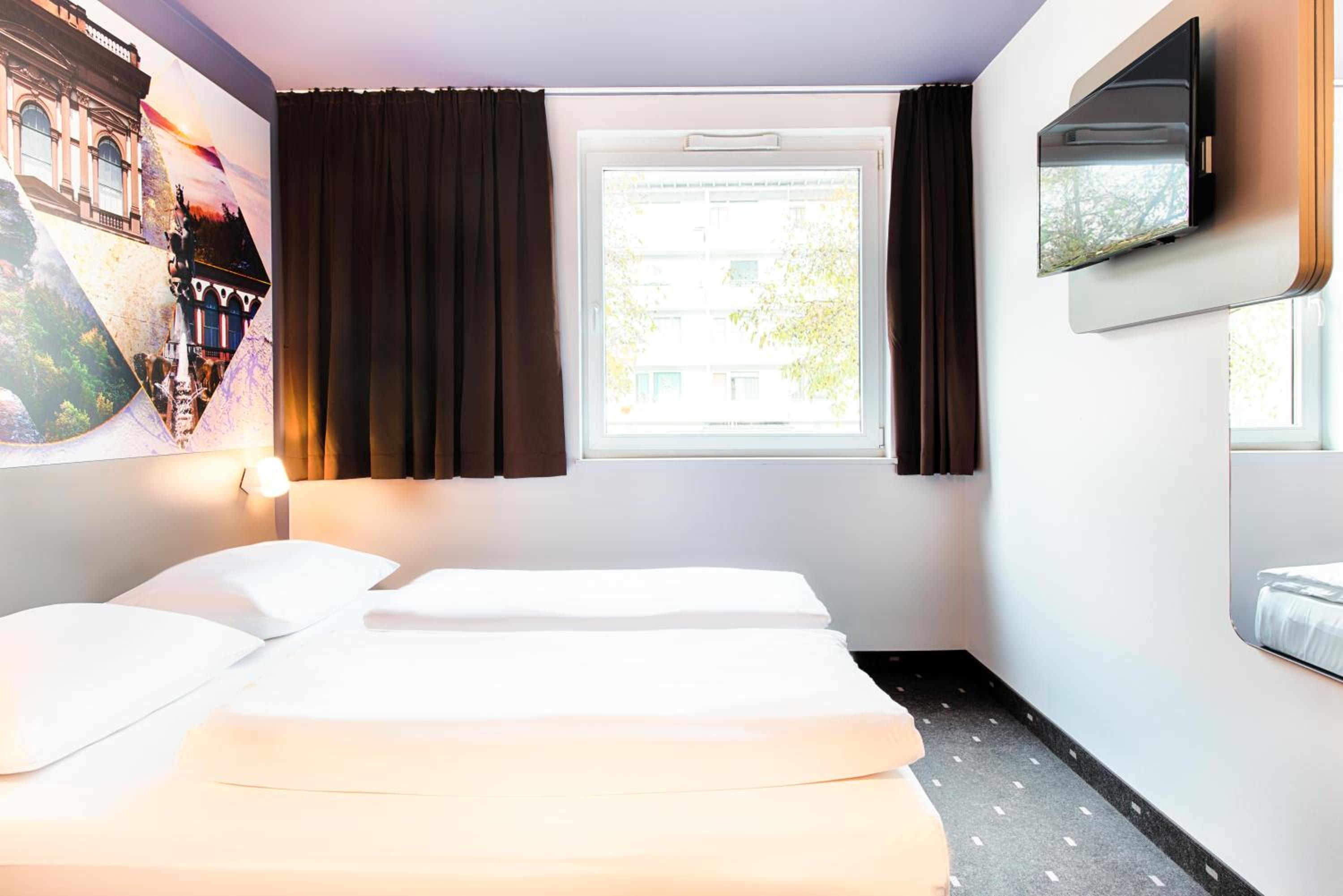 Double Room - Photo 1