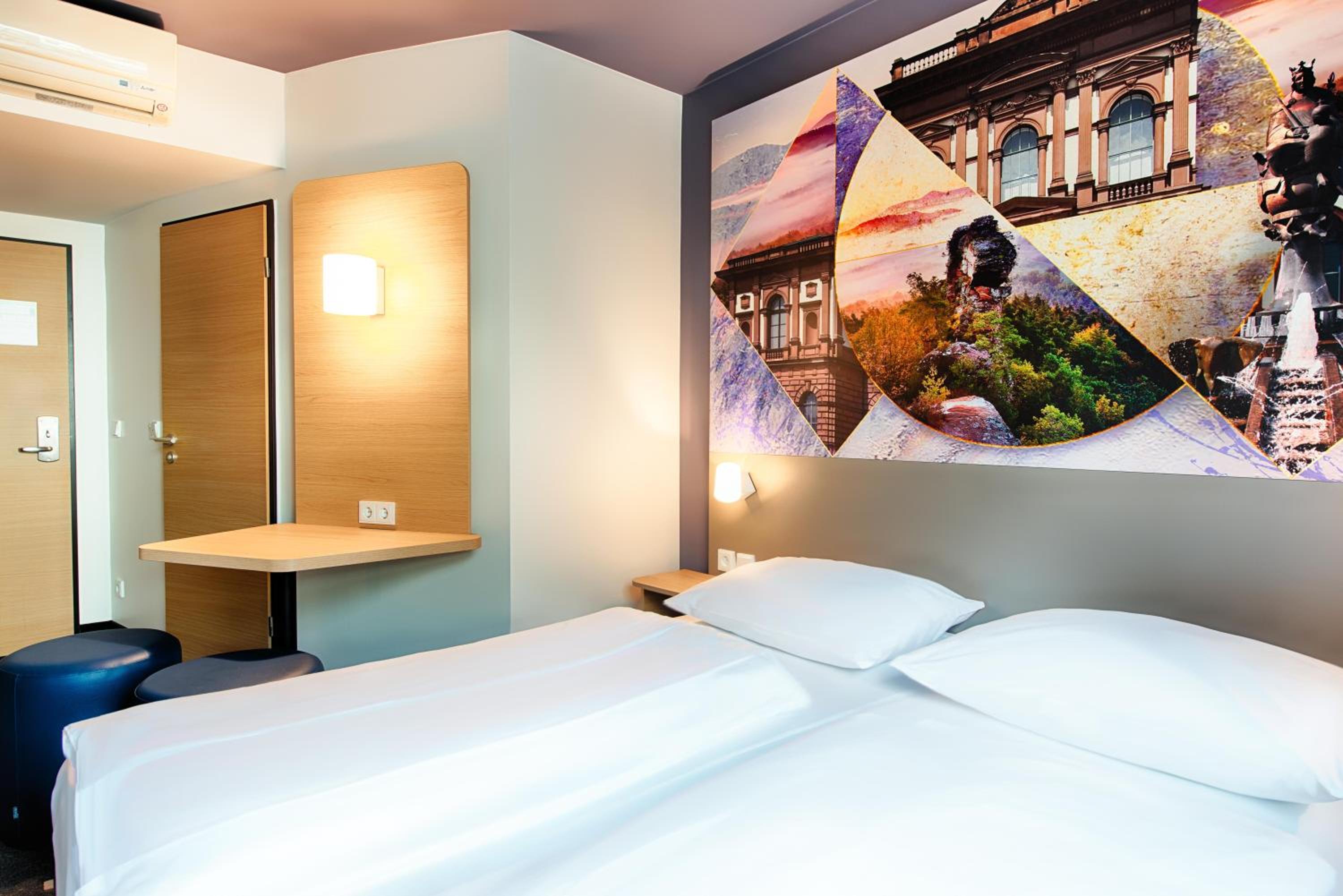 Double Room - Photo 2