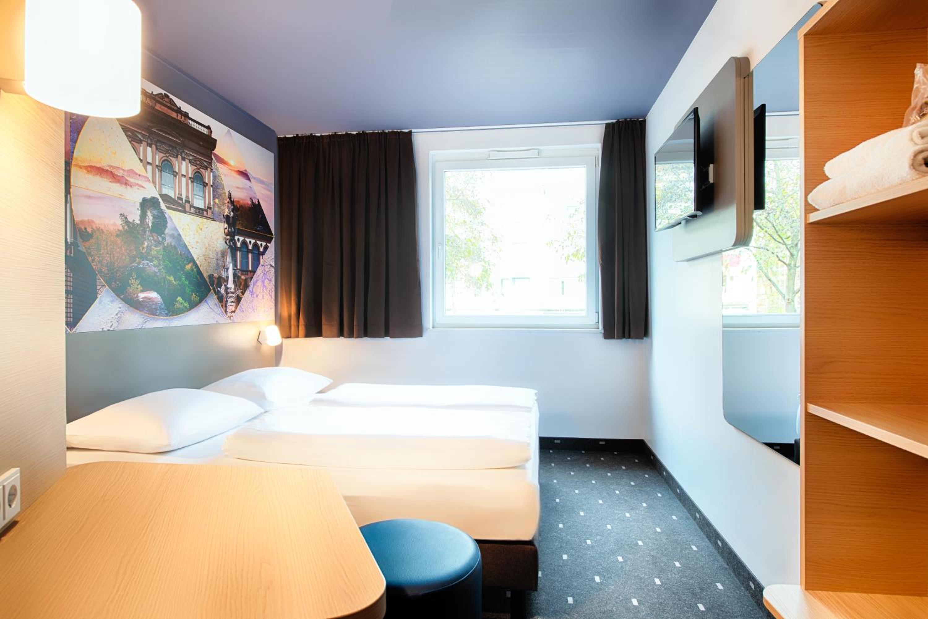 Double Room - Photo 4