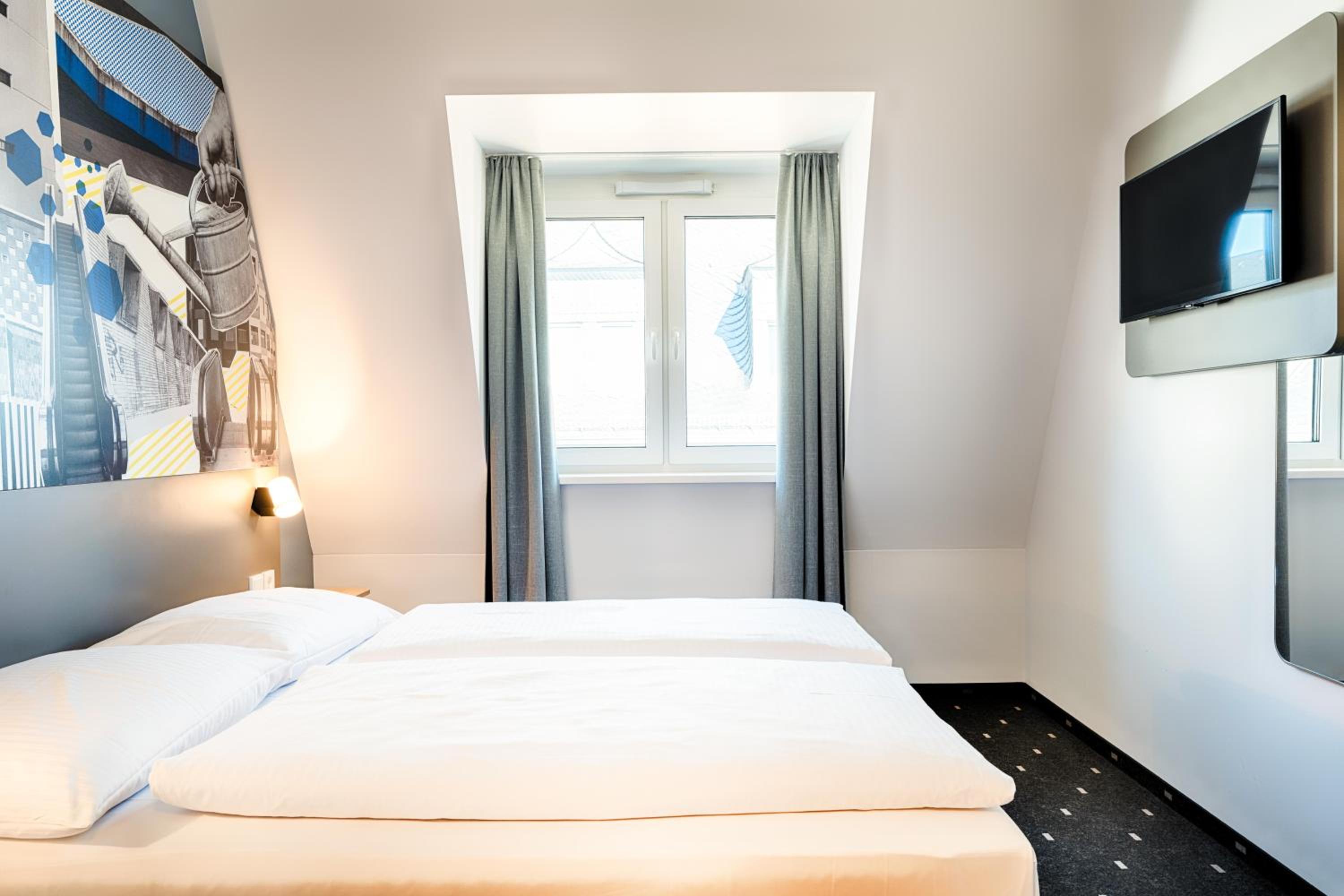 Double Room - Photo 1