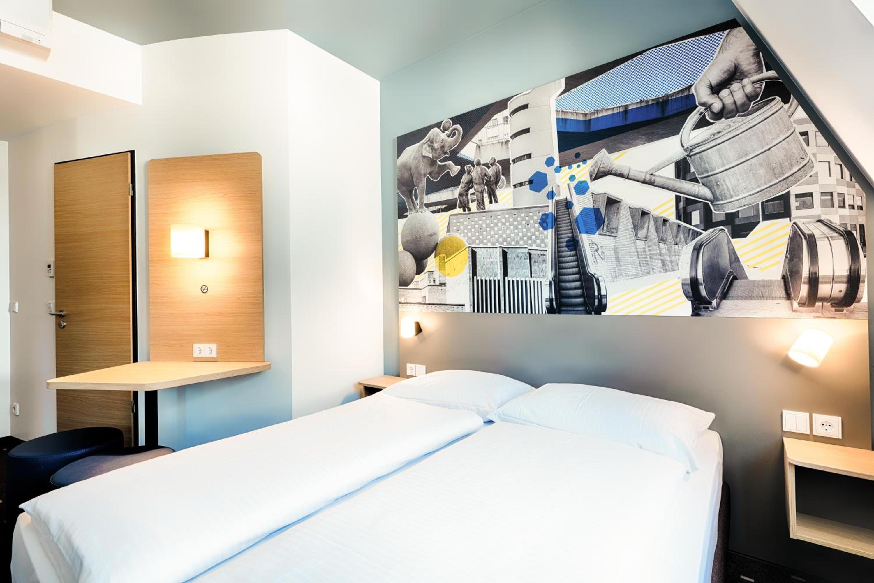Double Room - Photo 2