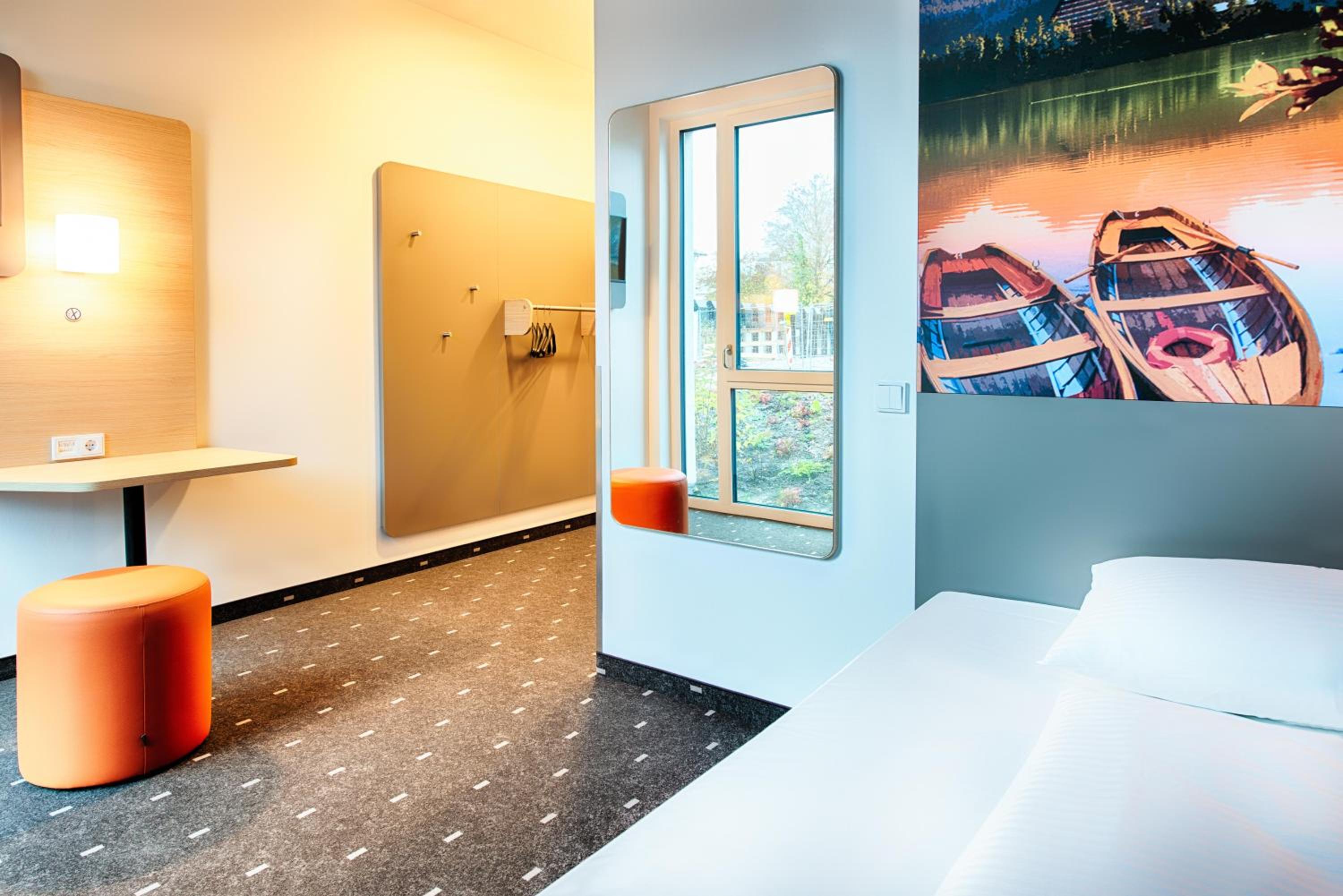 Double Room - Photo 8