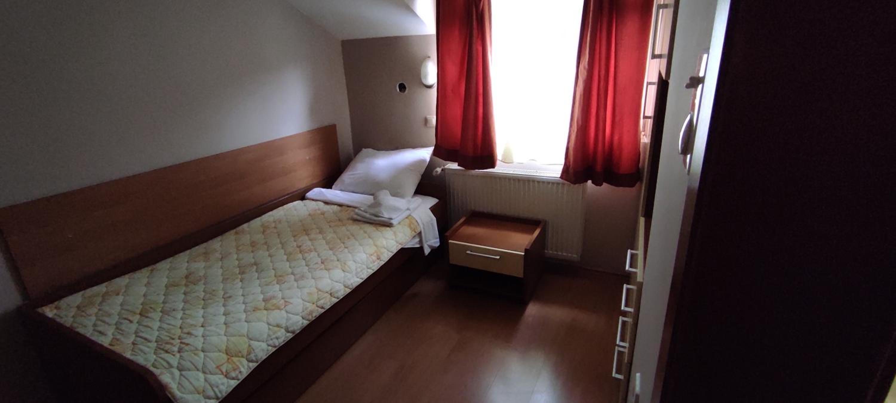 Standard Single Room photo 2