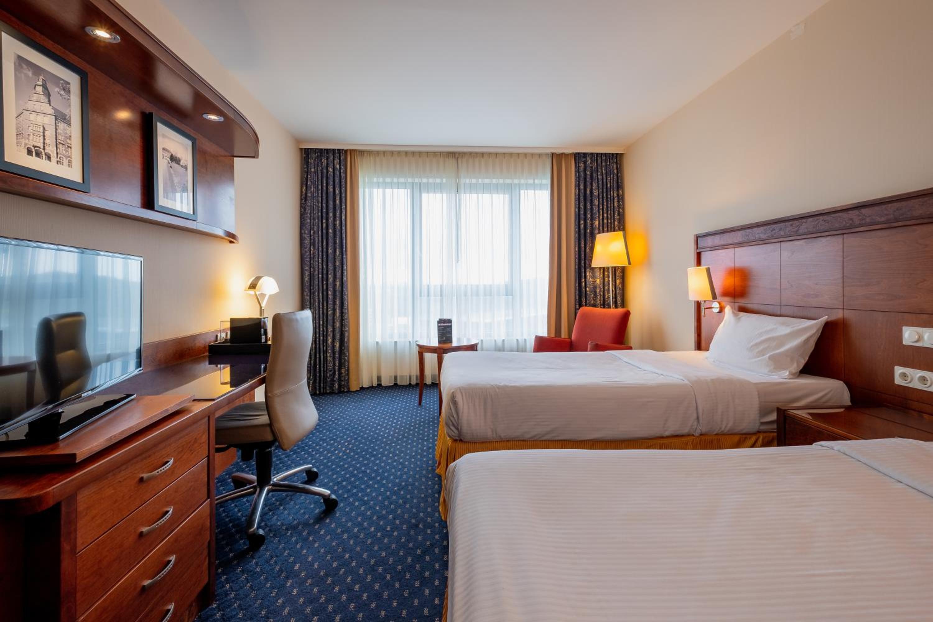 Deluxe Twin Room - Photo 3