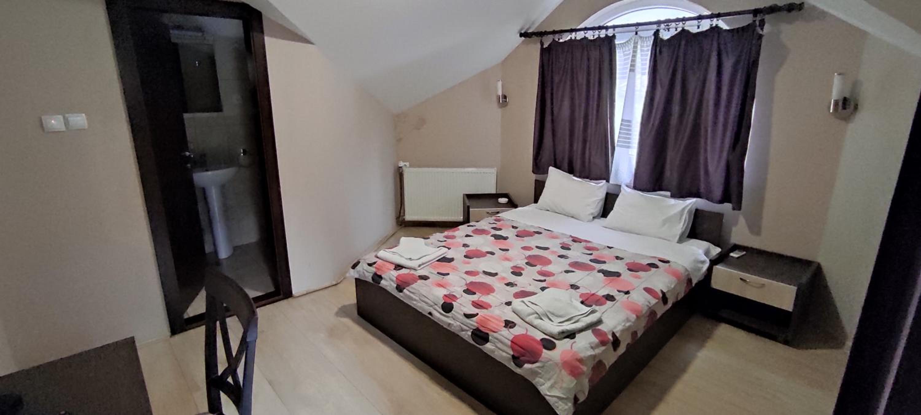 Double Room with Mountain View