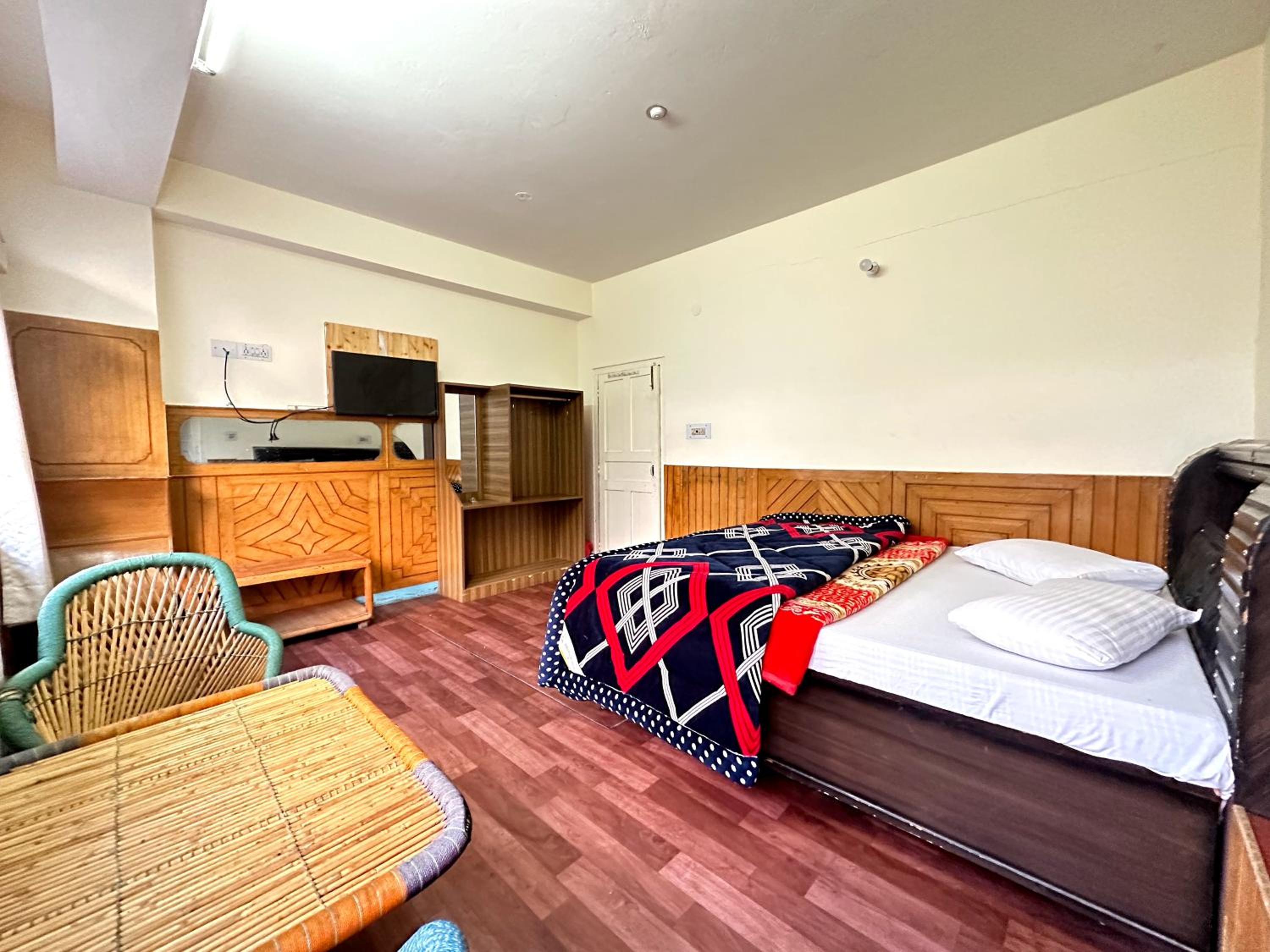 Double Room With Balcony photo 1