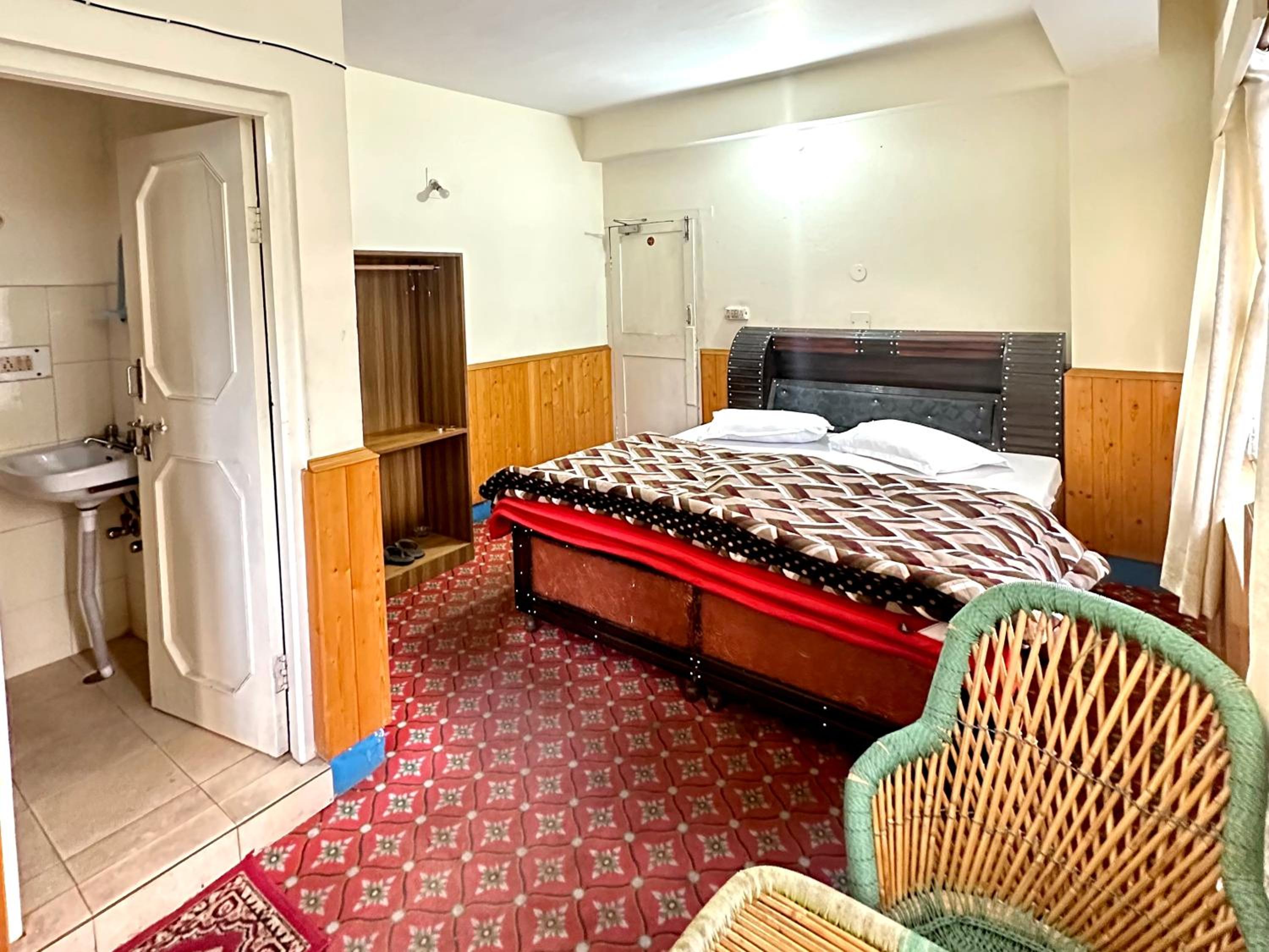 Double Room With Balcony photo 3