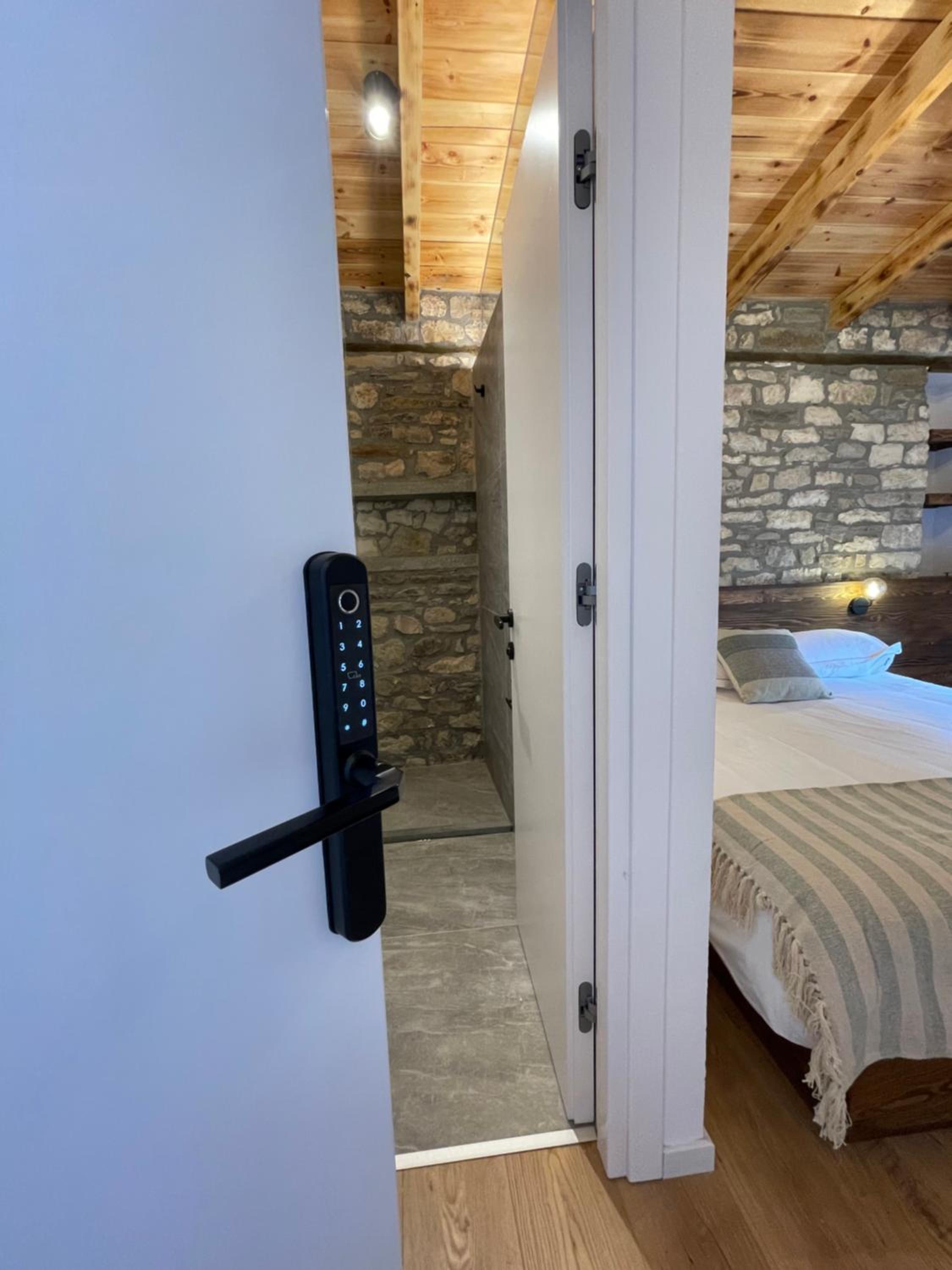 Double or Twin Room with Extra Bed photo 2