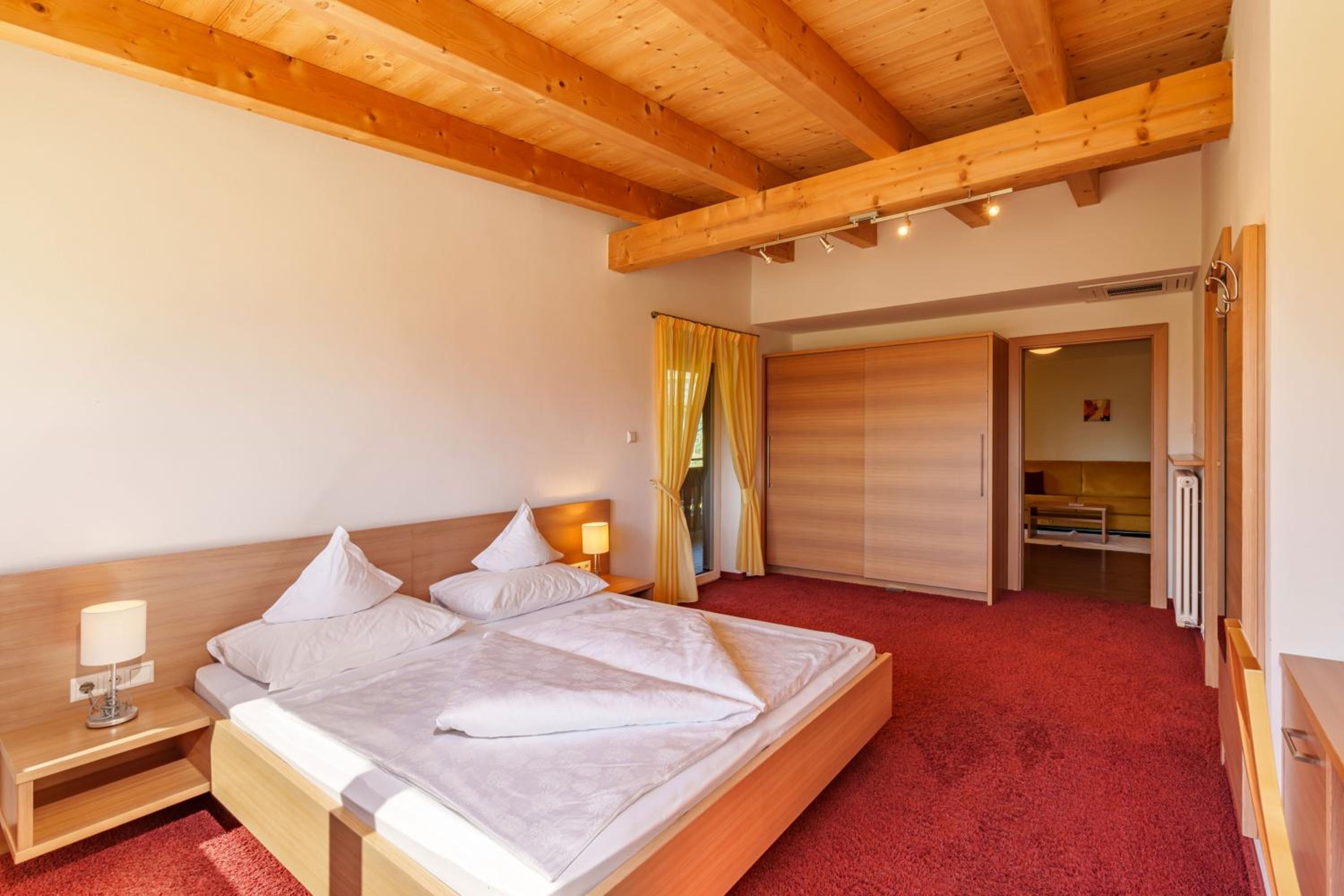 Junior Suite with Balcony photo 2