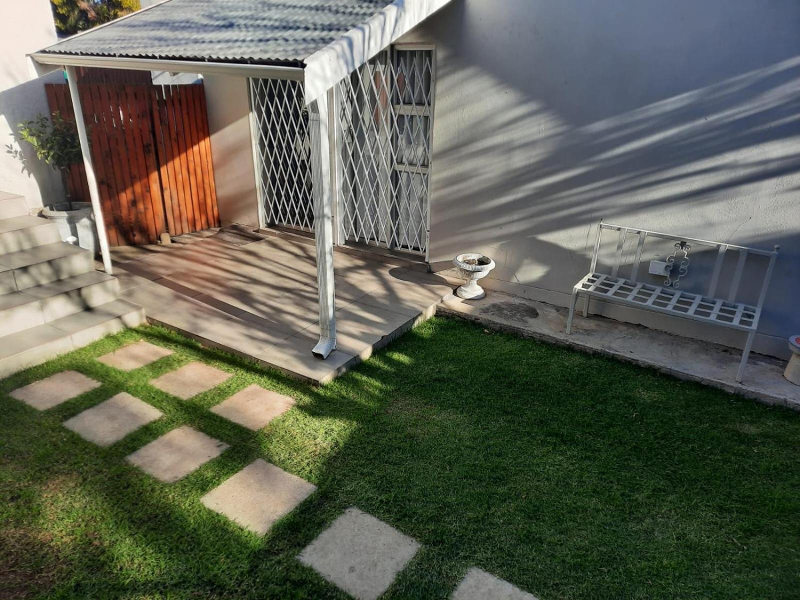 Triple Room photo 2